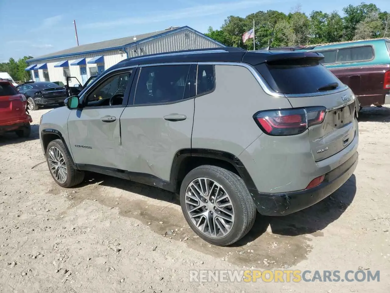 2 Photograph of a damaged car 3C4NJDCB6NT115980 JEEP COMPASS 2022