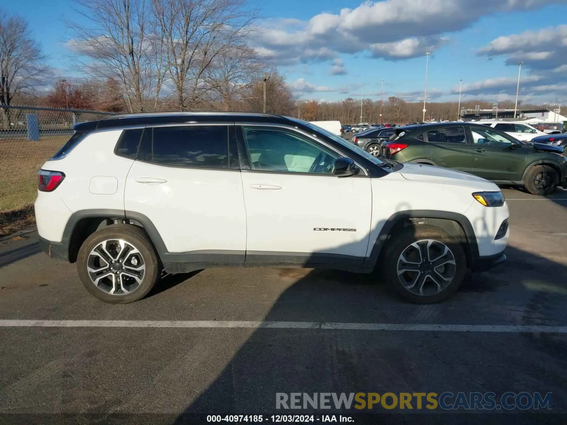 13 Photograph of a damaged car 3C4NJDCB6NT190971 JEEP COMPASS 2022