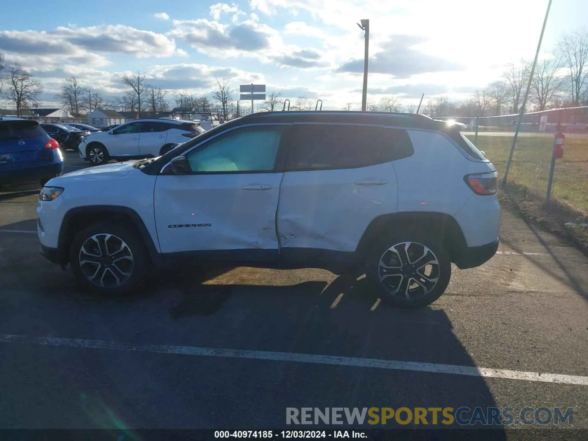 14 Photograph of a damaged car 3C4NJDCB6NT190971 JEEP COMPASS 2022
