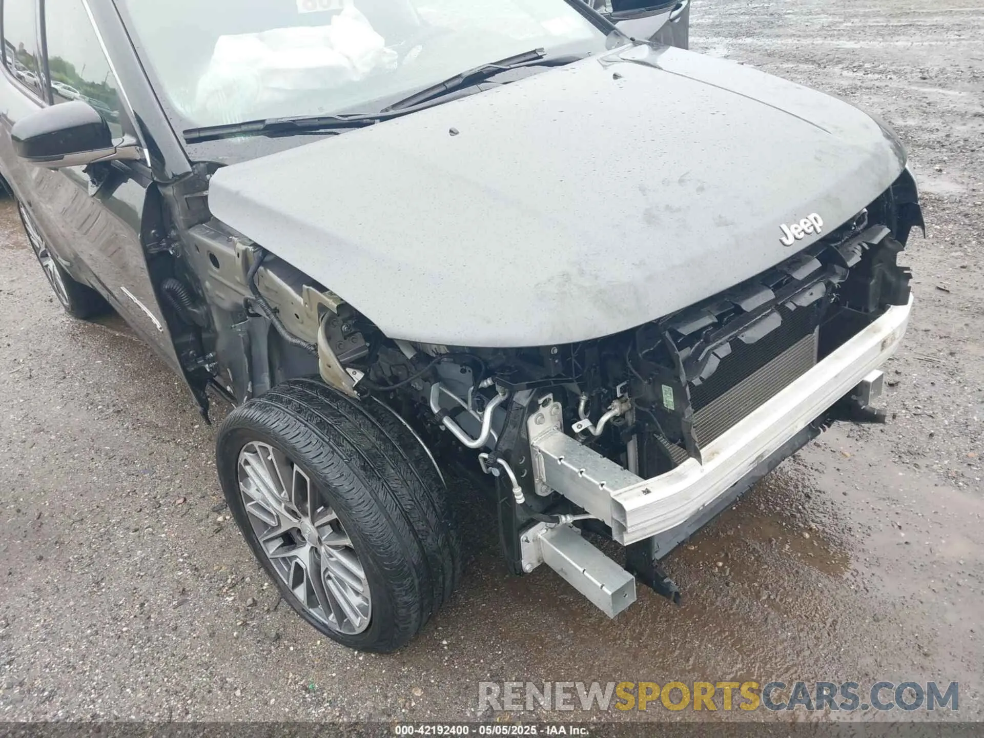 6 Photograph of a damaged car 3C4NJDCB7NT141939 JEEP COMPASS 2022