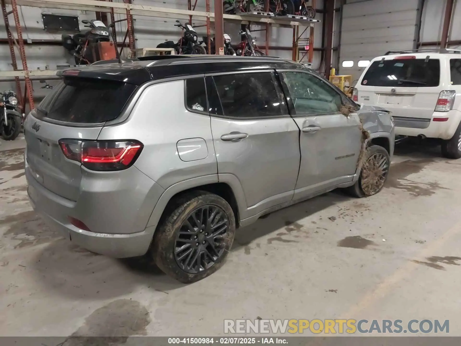 4 Фотография поврежденного автомобиля 3C4NJDCB8NT109002 JEEP COMPASS 2022