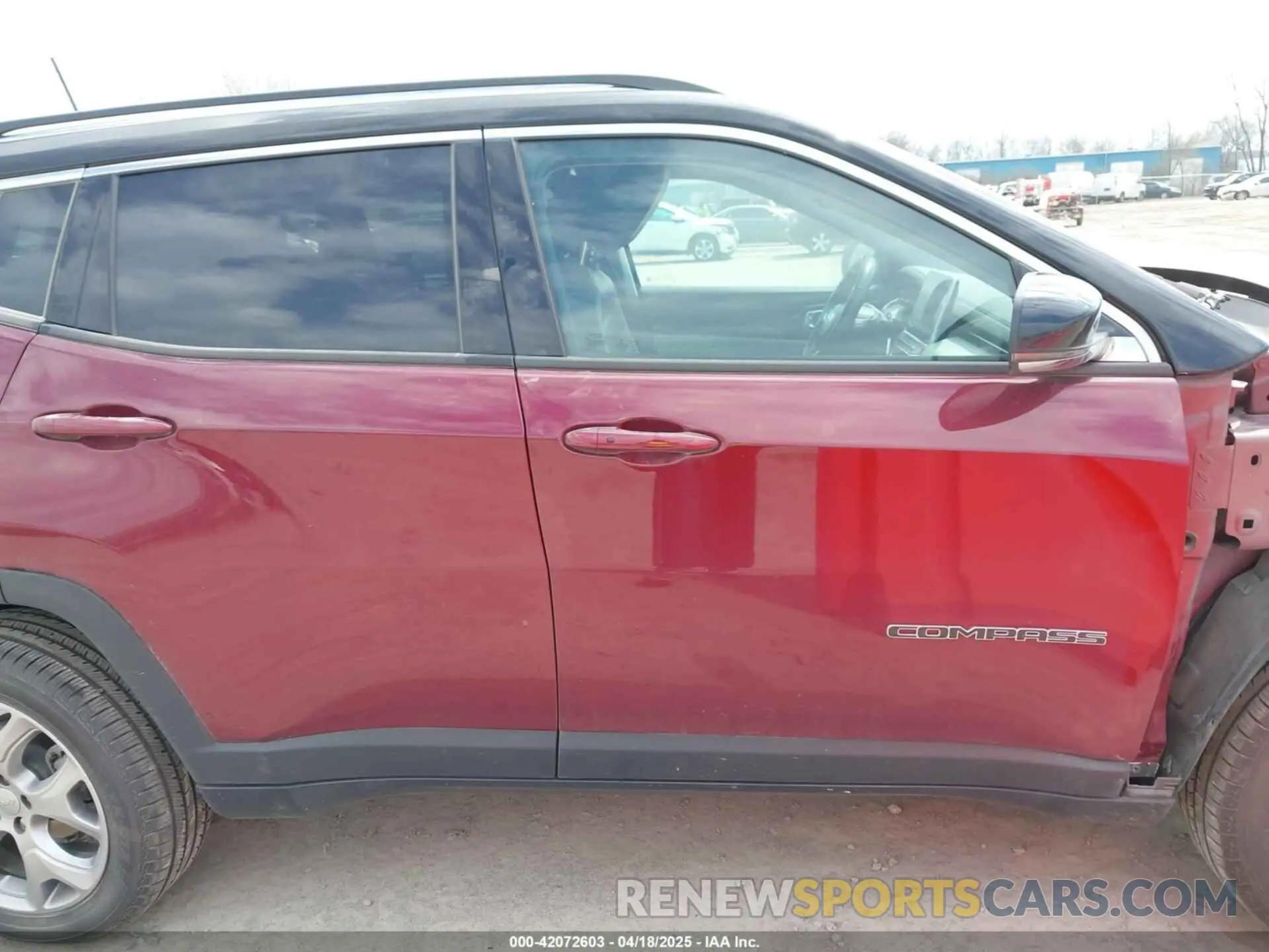 14 Photograph of a damaged car 3C4NJDCB8NT124275 JEEP COMPASS 2022