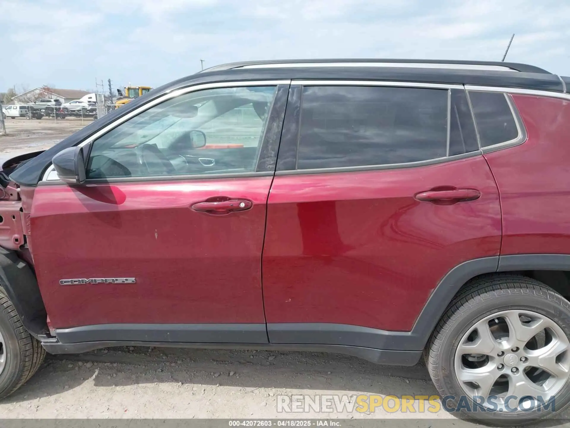 15 Photograph of a damaged car 3C4NJDCB8NT124275 JEEP COMPASS 2022