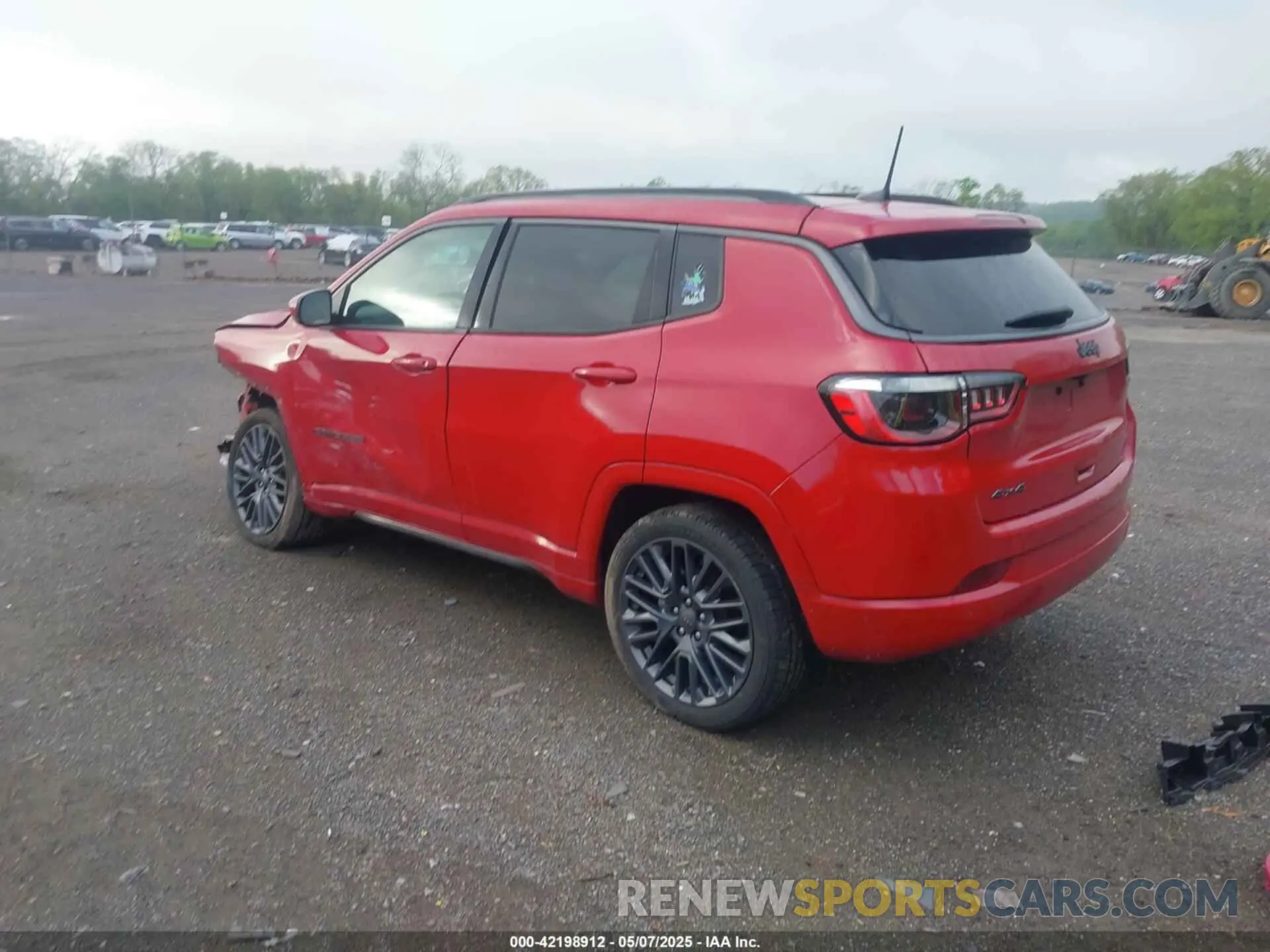 3 Фотография поврежденного автомобиля 3C4NJDCB9NT136225 JEEP COMPASS 2022