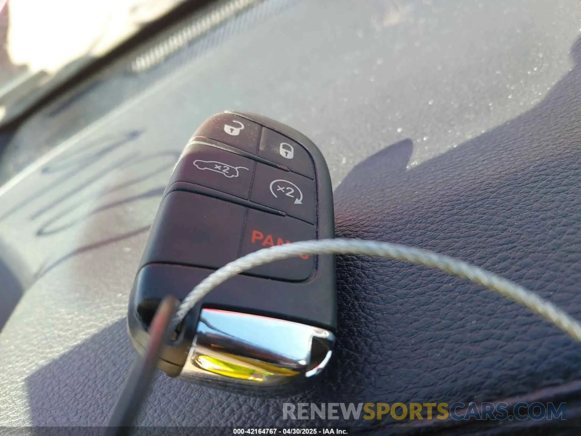 11 Photograph of a damaged car 3C4NJDCB9NT192035 JEEP COMPASS 2022