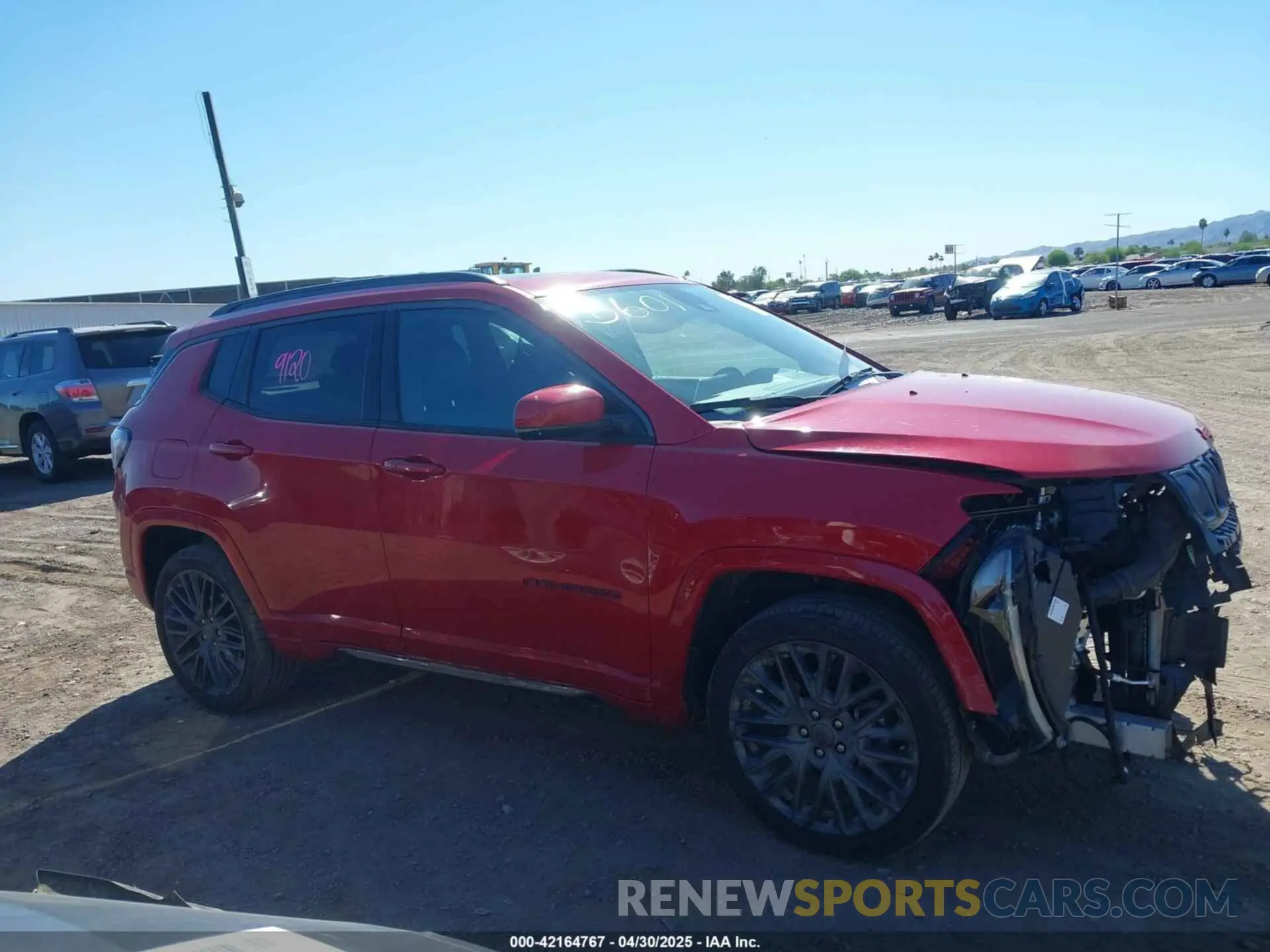 13 Photograph of a damaged car 3C4NJDCB9NT192035 JEEP COMPASS 2022