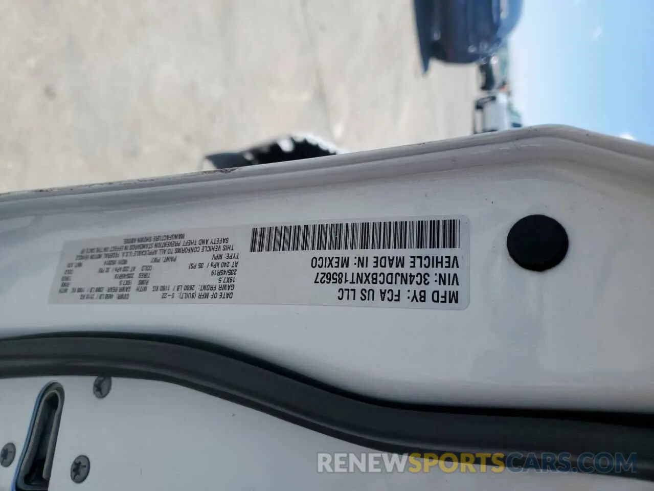 13 Фотография поврежденного автомобиля 3C4NJDCBXNT185627 JEEP COMPASS 2022