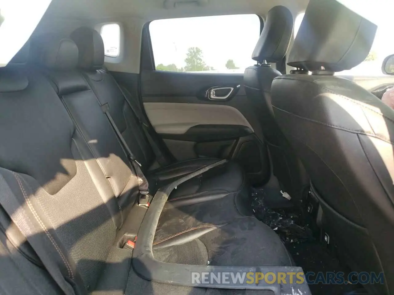 11 Фотография поврежденного автомобиля 3C4NJDCBXNT189290 JEEP COMPASS 2022