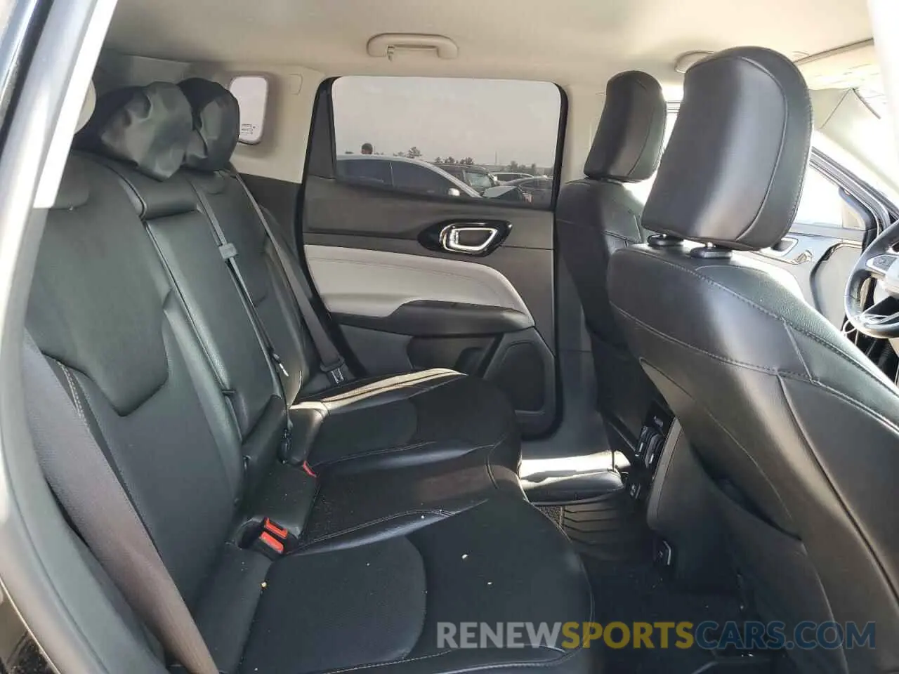 10 Фотография поврежденного автомобиля 3C4NJDCBXNT196532 JEEP COMPASS 2022