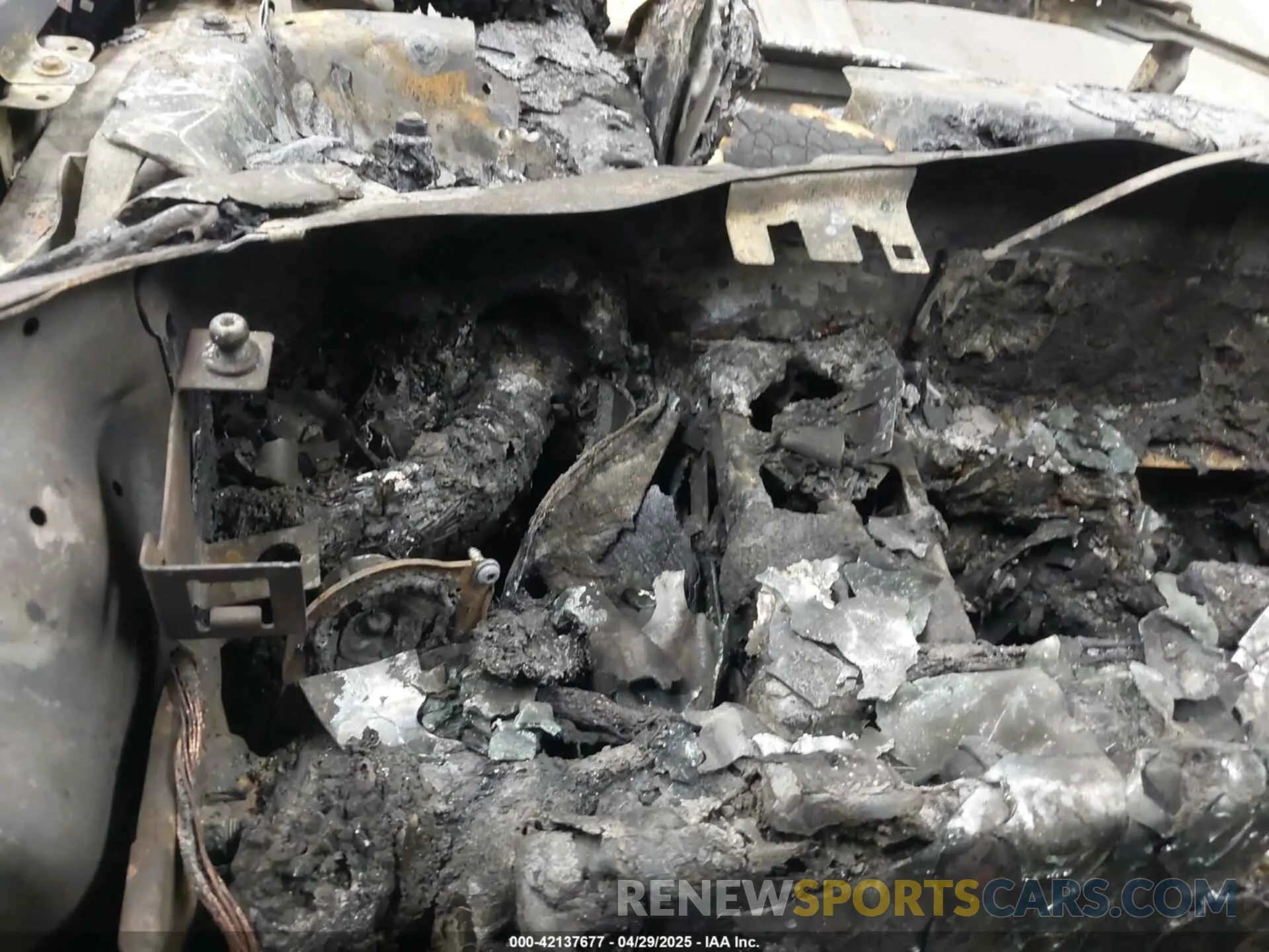 7 Photograph of a damaged car 3C4NJDDB2NT233782 JEEP COMPASS 2022