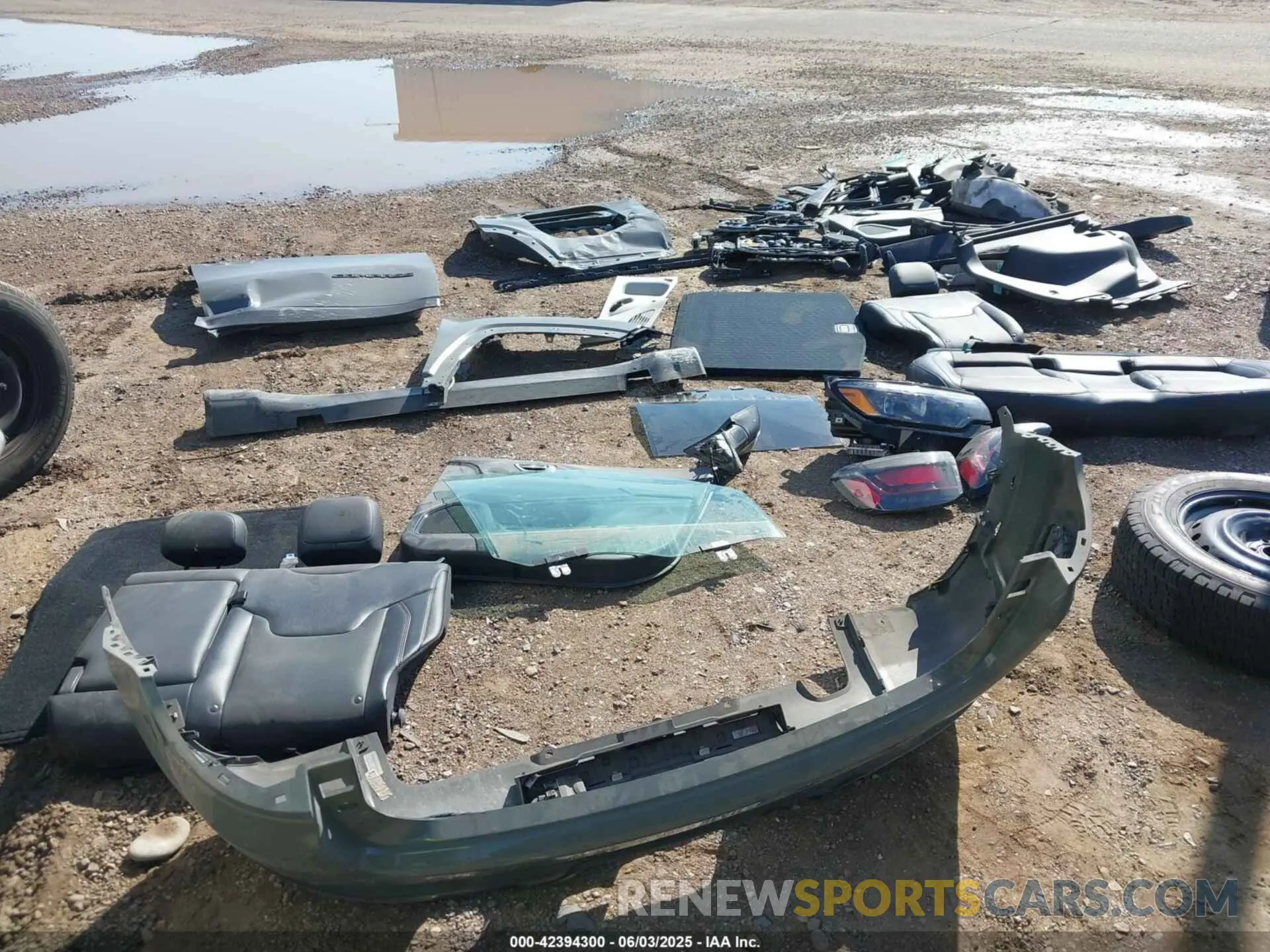 12 Photograph of a damaged car 3C4NJDDB3NT152290 JEEP COMPASS 2022