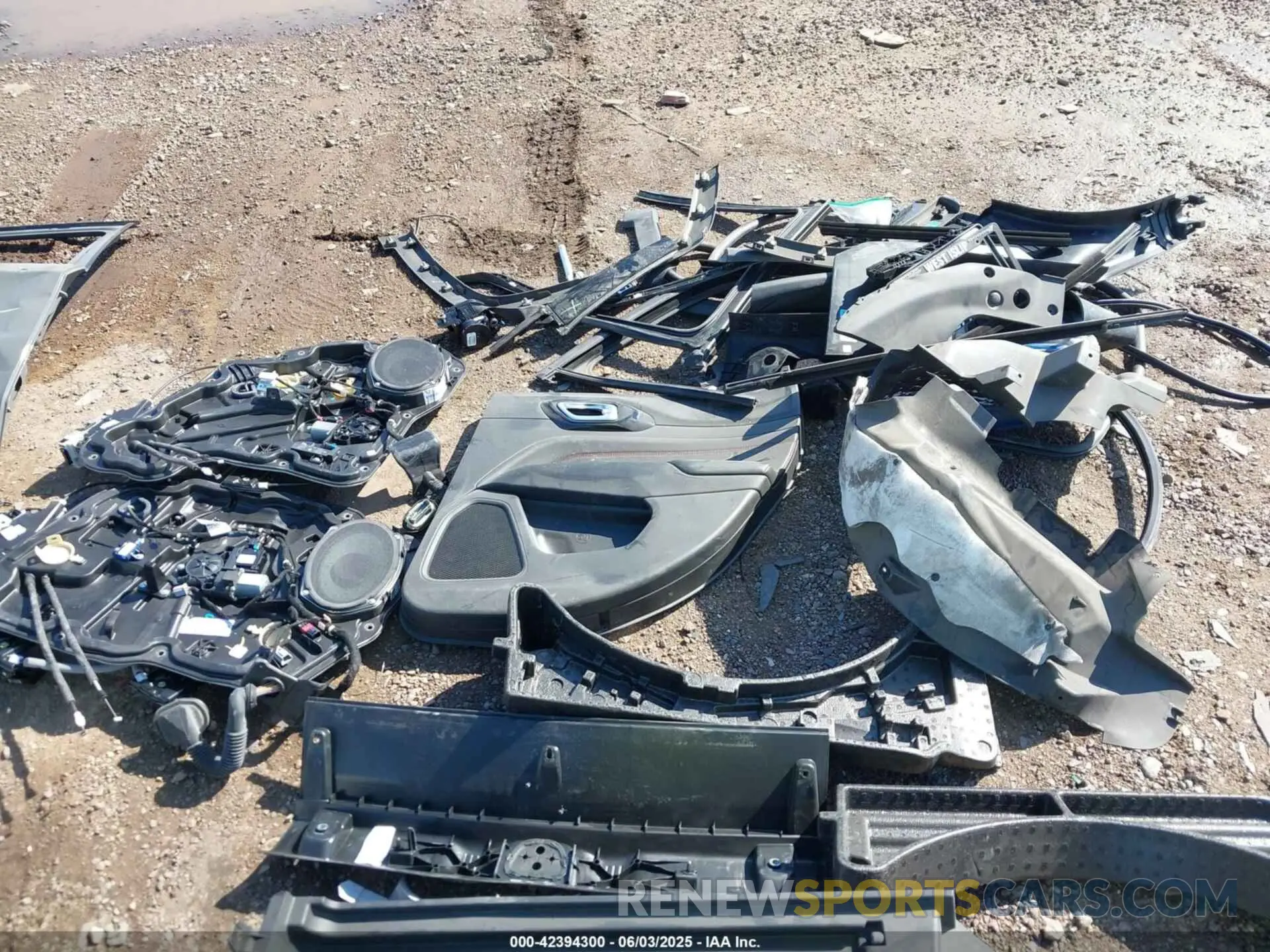 21 Photograph of a damaged car 3C4NJDDB3NT152290 JEEP COMPASS 2022