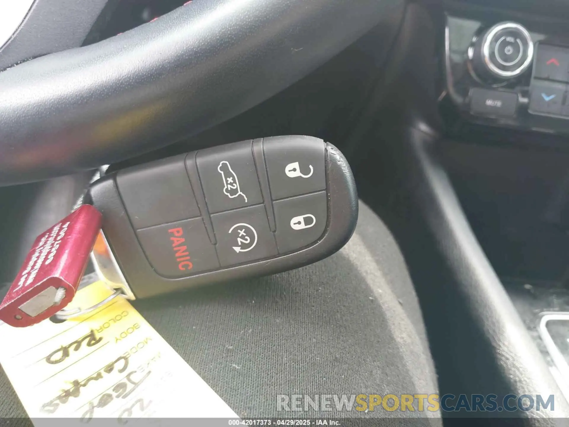 11 Photograph of a damaged car 3C4NJDDB3NT203092 JEEP COMPASS 2022