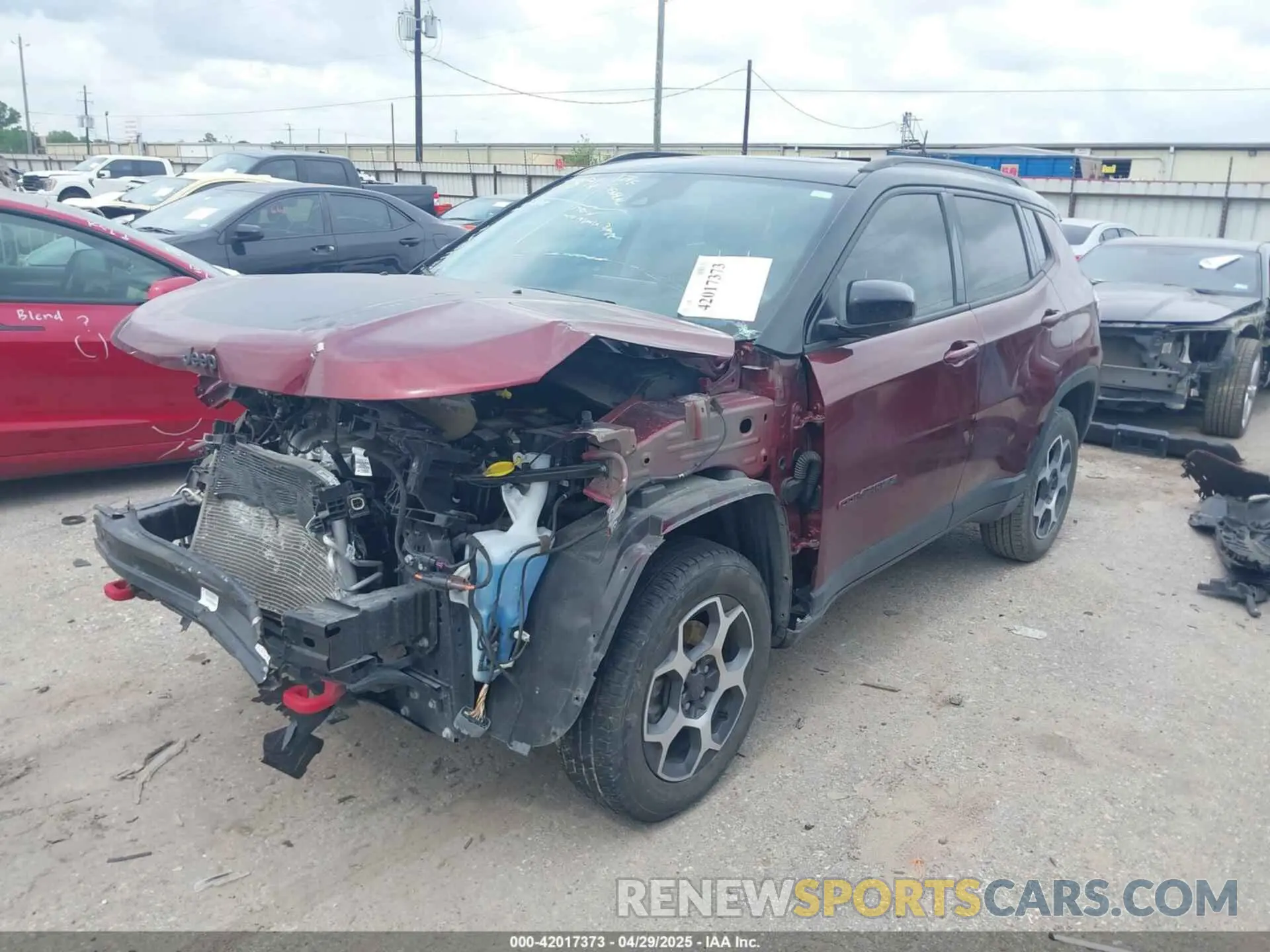 2 Photograph of a damaged car 3C4NJDDB3NT203092 JEEP COMPASS 2022