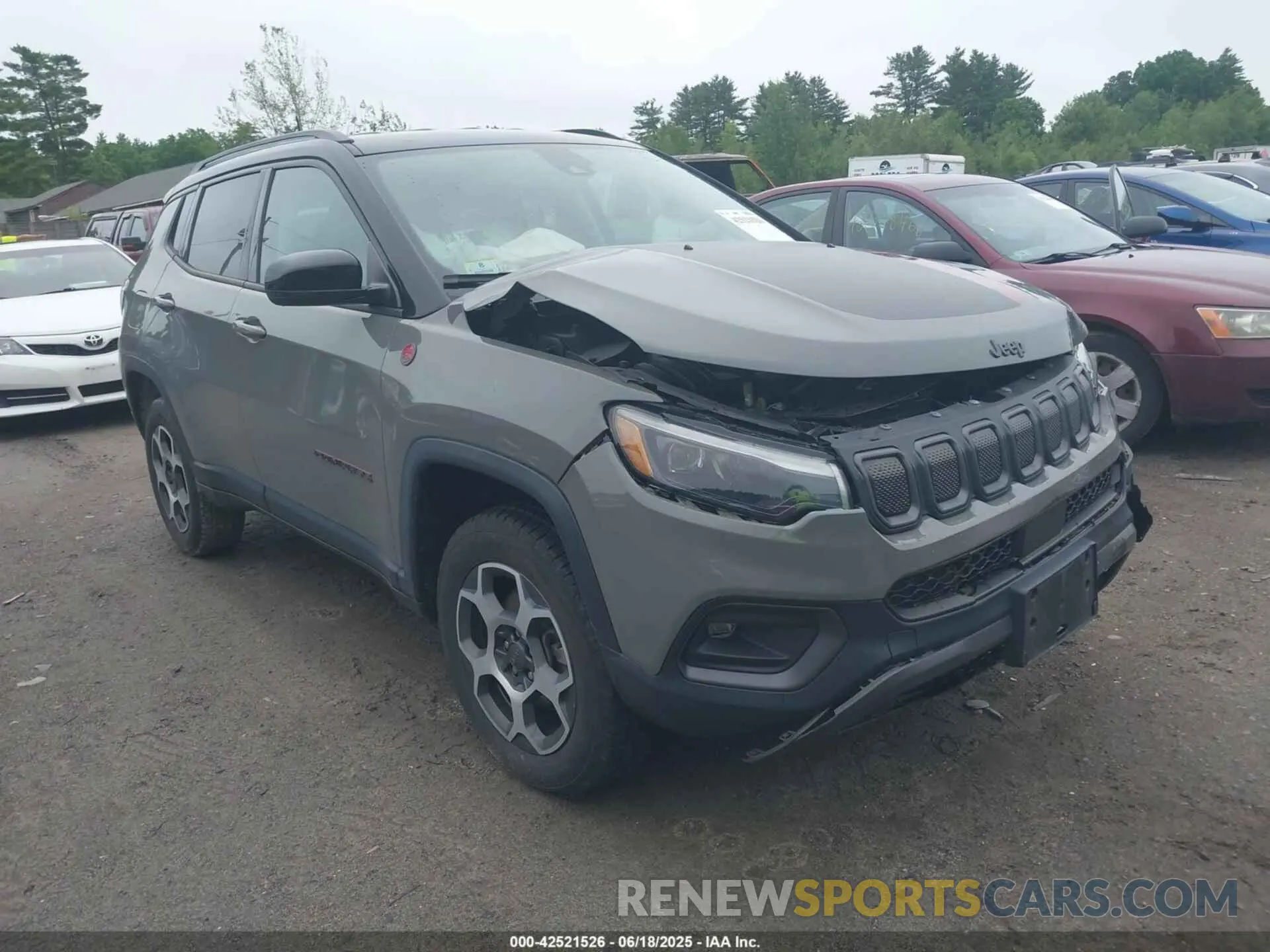 1 Photograph of a damaged car 3C4NJDDB4NT193706 JEEP COMPASS 2022