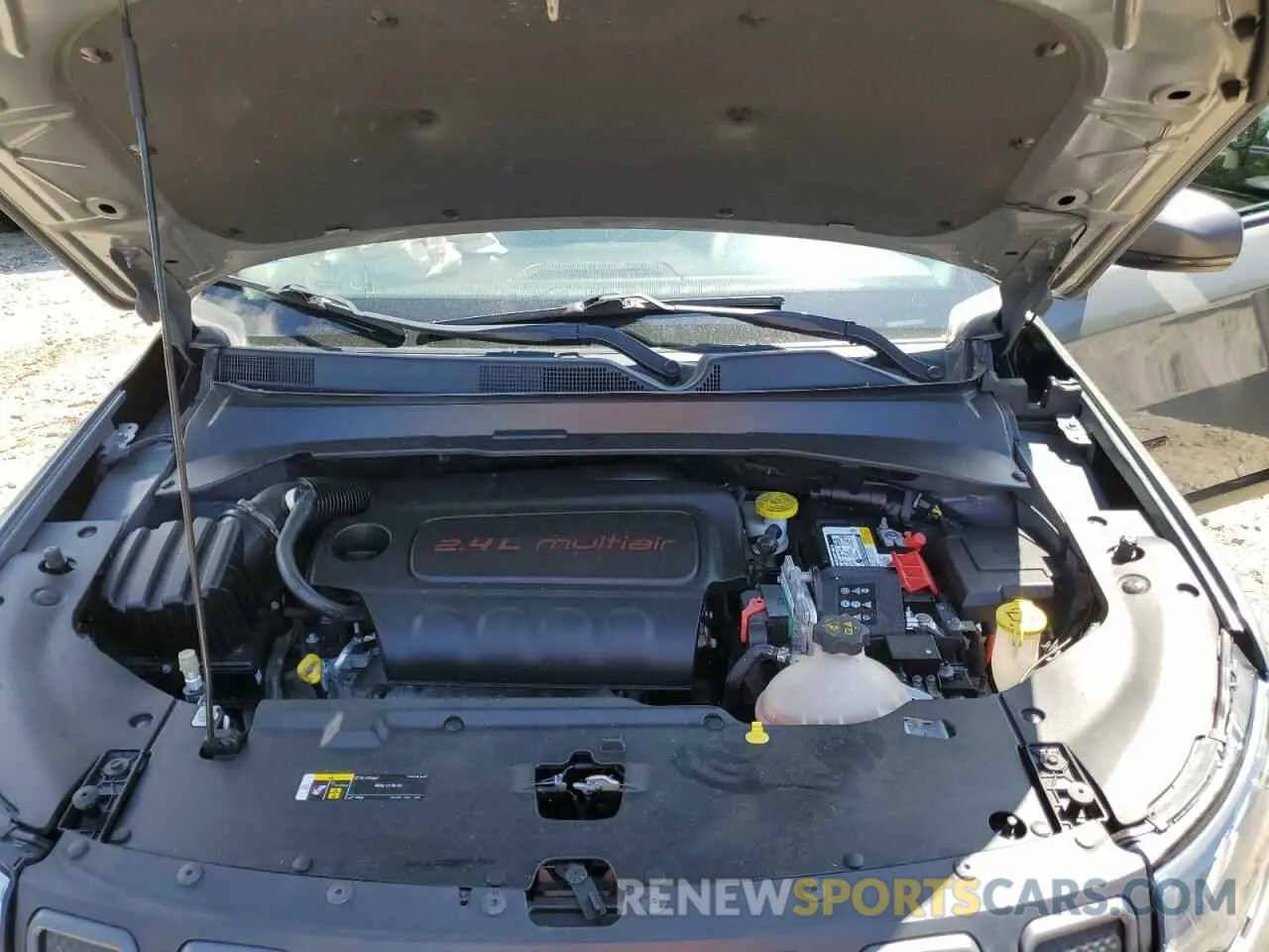 11 Photograph of a damaged car 3C4NJDDB7NT116361 JEEP COMPASS 2022