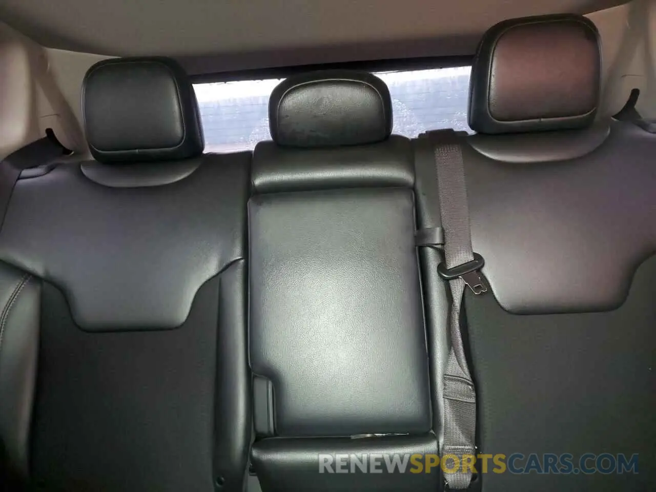 10 Фотография поврежденного автомобиля 3C4NJDDB7NT136660 JEEP COMPASS 2022
