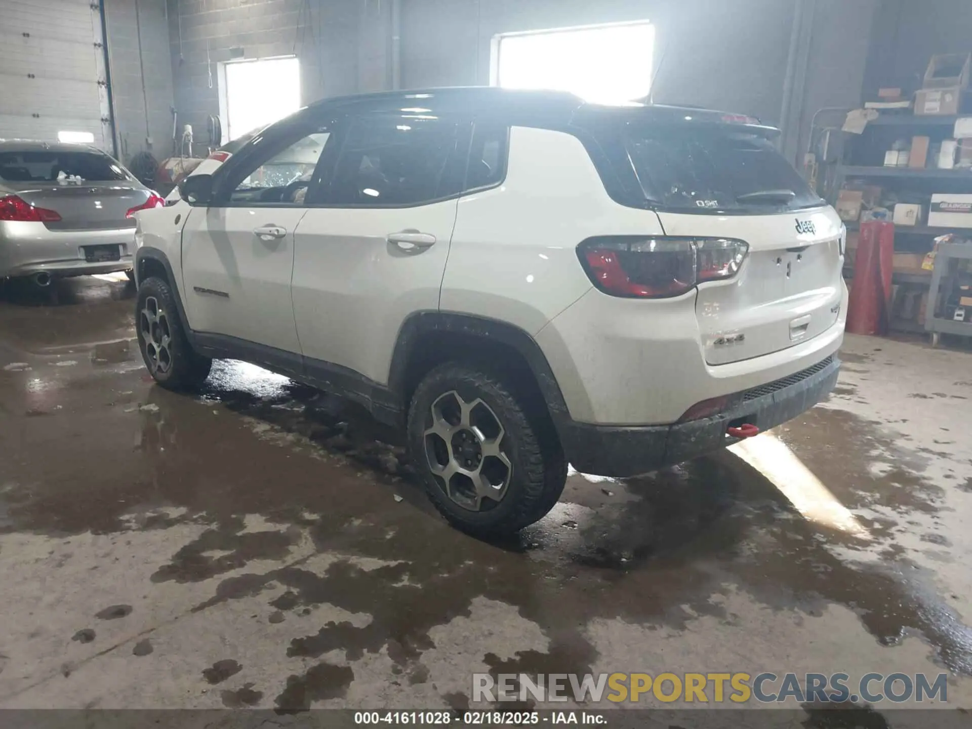 3 Photograph of a damaged car 3C4NJDDB8NT199704 JEEP COMPASS 2022
