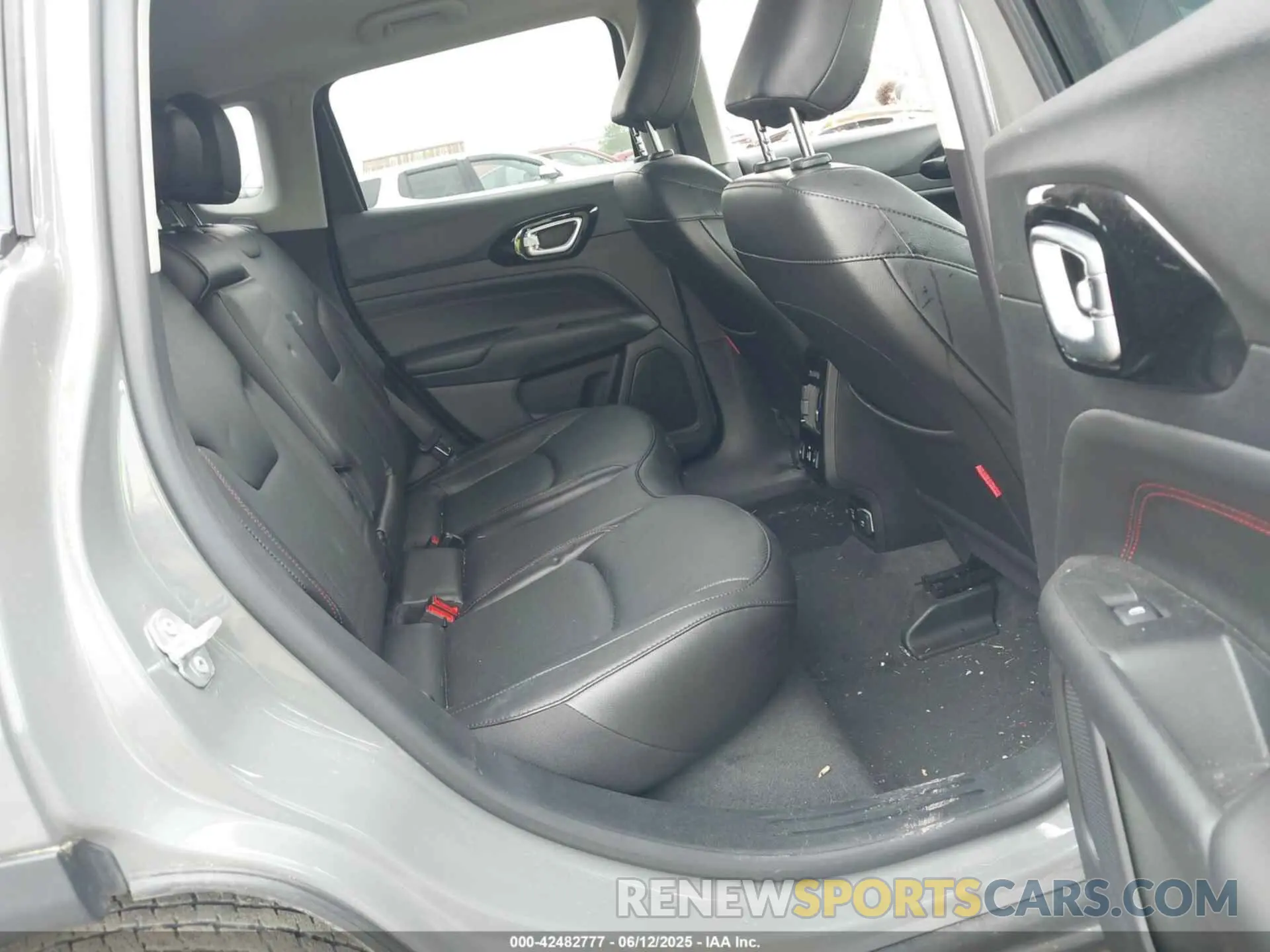 8 Фотография поврежденного автомобиля 3C4NJDDB9NT193703 JEEP COMPASS 2022