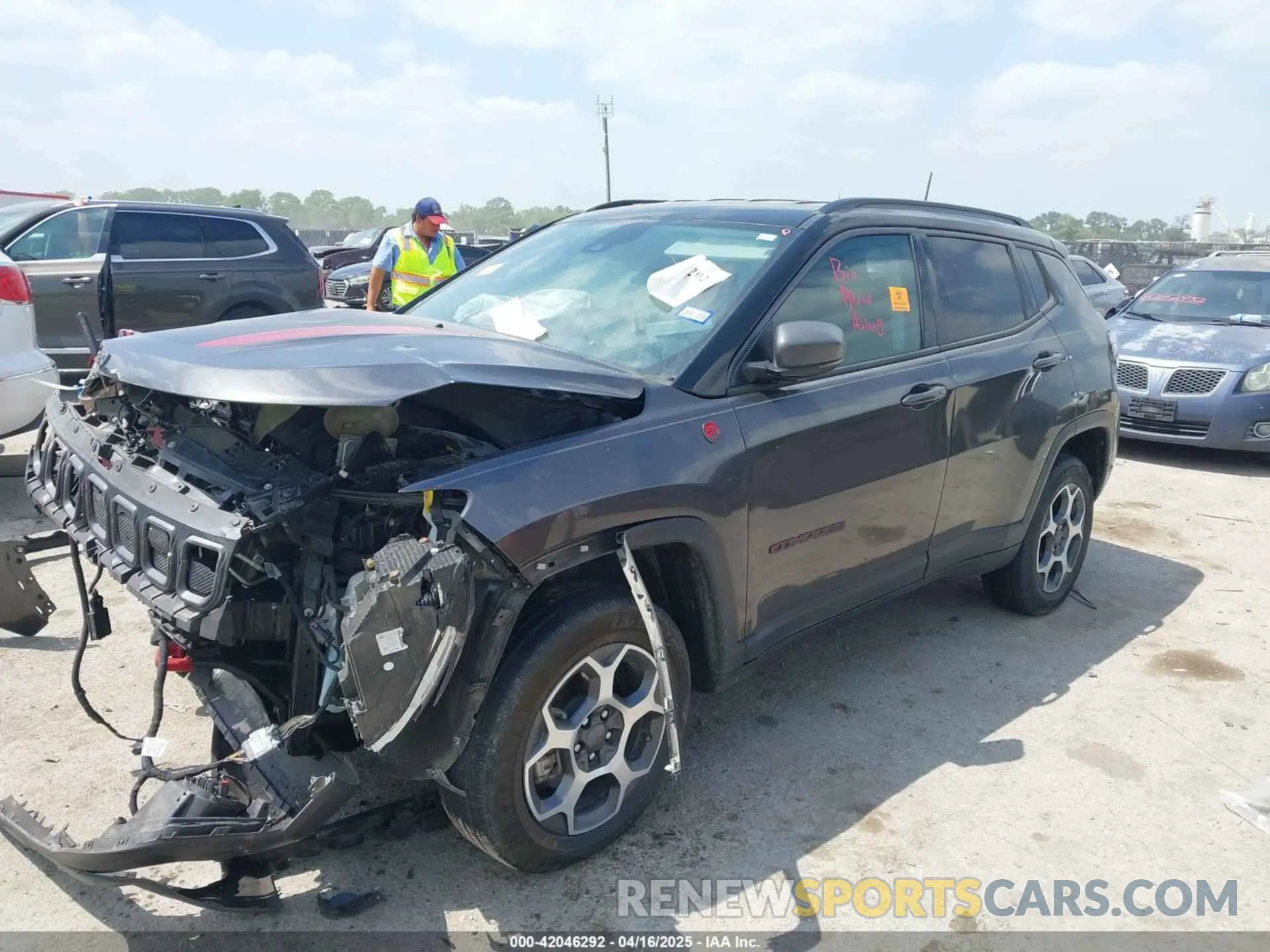 2 Photograph of a damaged car 3C4NJDDBXNT157230 JEEP COMPASS 2022