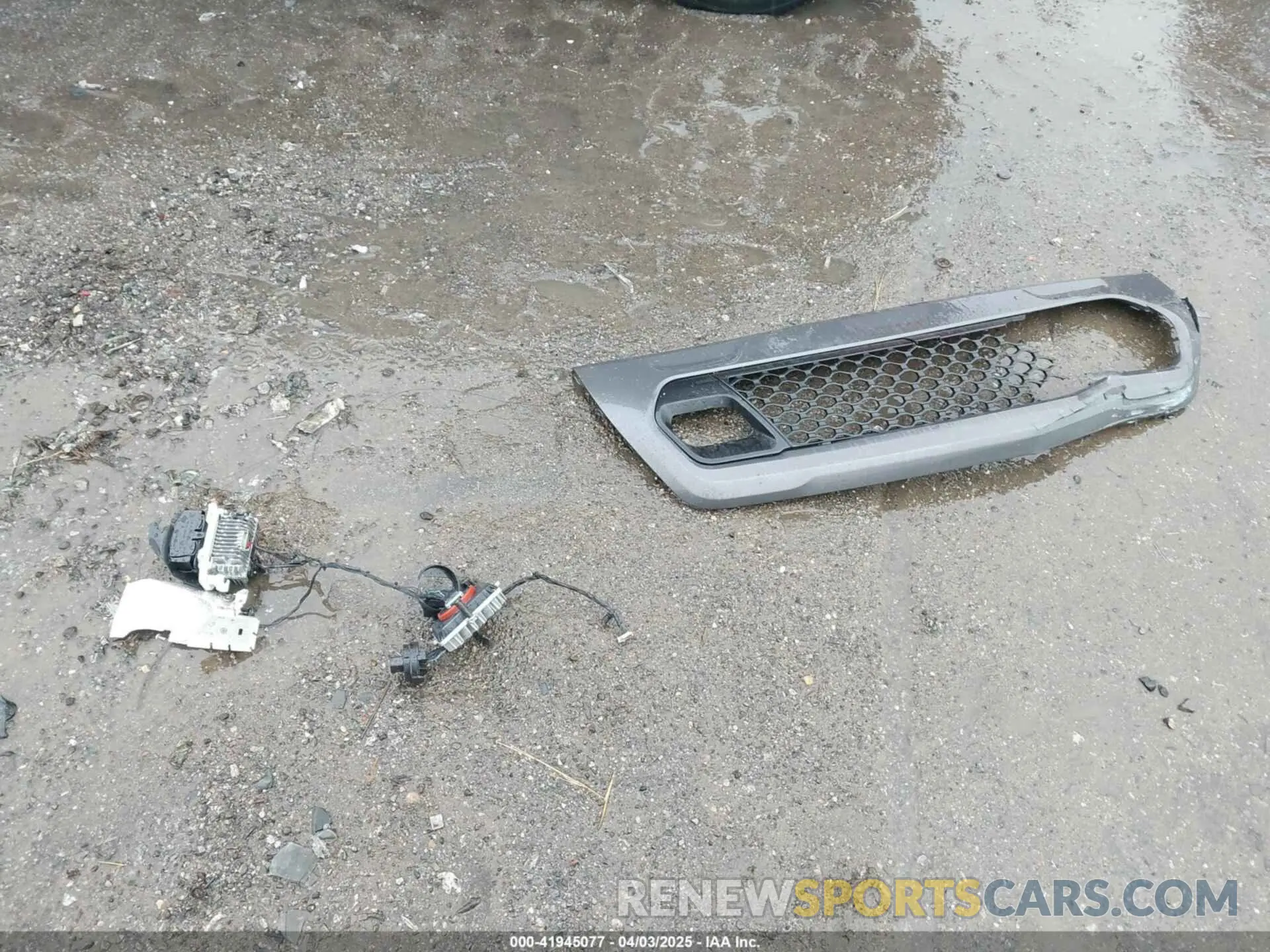 12 Photograph of a damaged car 3C4NJDDBXNT206118 JEEP COMPASS 2022