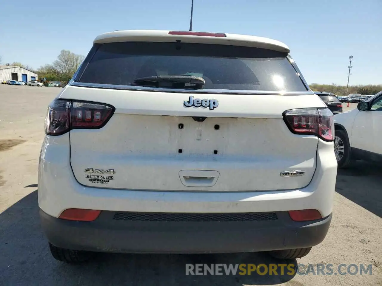 6 Фотография поврежденного автомобиля 3C4NJDFB0NT113878 JEEP COMPASS 2022