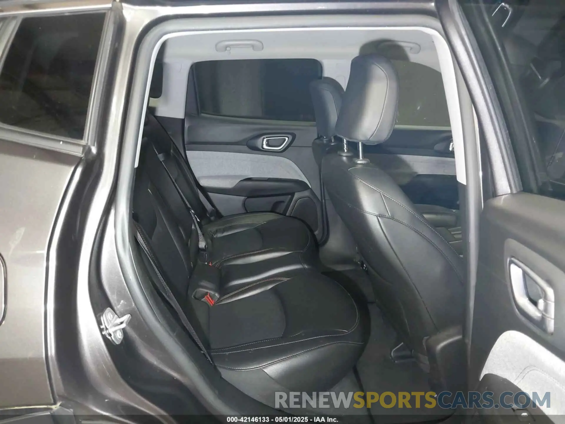 8 Фотография поврежденного автомобиля 3C4NJDFB0NT117963 JEEP COMPASS 2022