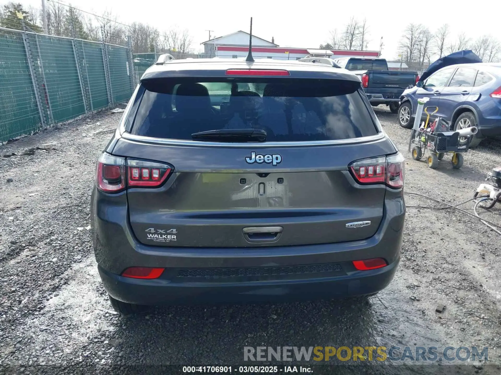 17 Фотография поврежденного автомобиля 3C4NJDFB3NT144607 JEEP COMPASS 2022