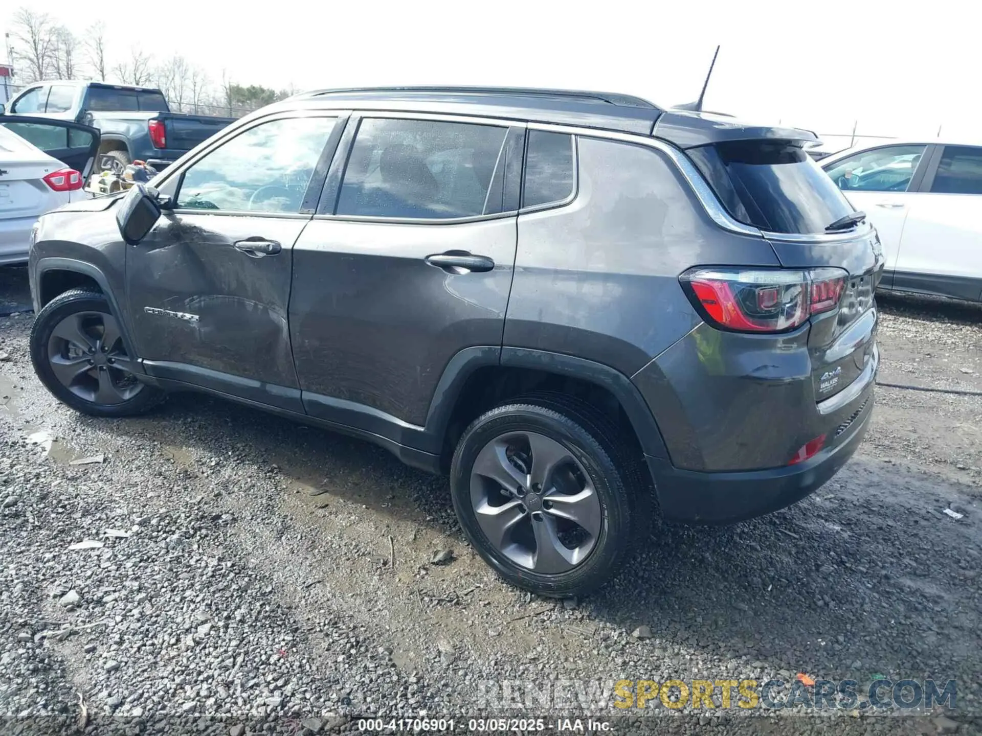 3 Фотография поврежденного автомобиля 3C4NJDFB3NT144607 JEEP COMPASS 2022