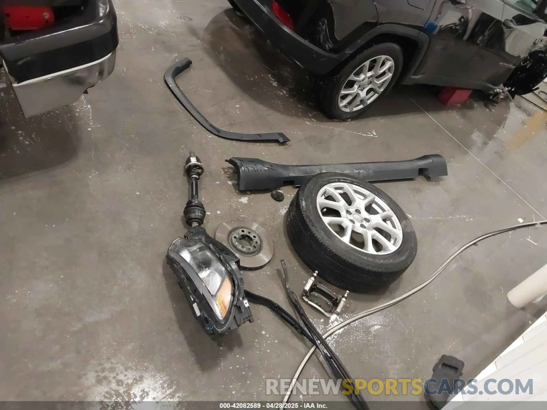 12 Photograph of a damaged car 3C4NJDFB3NT211822 JEEP COMPASS 2022