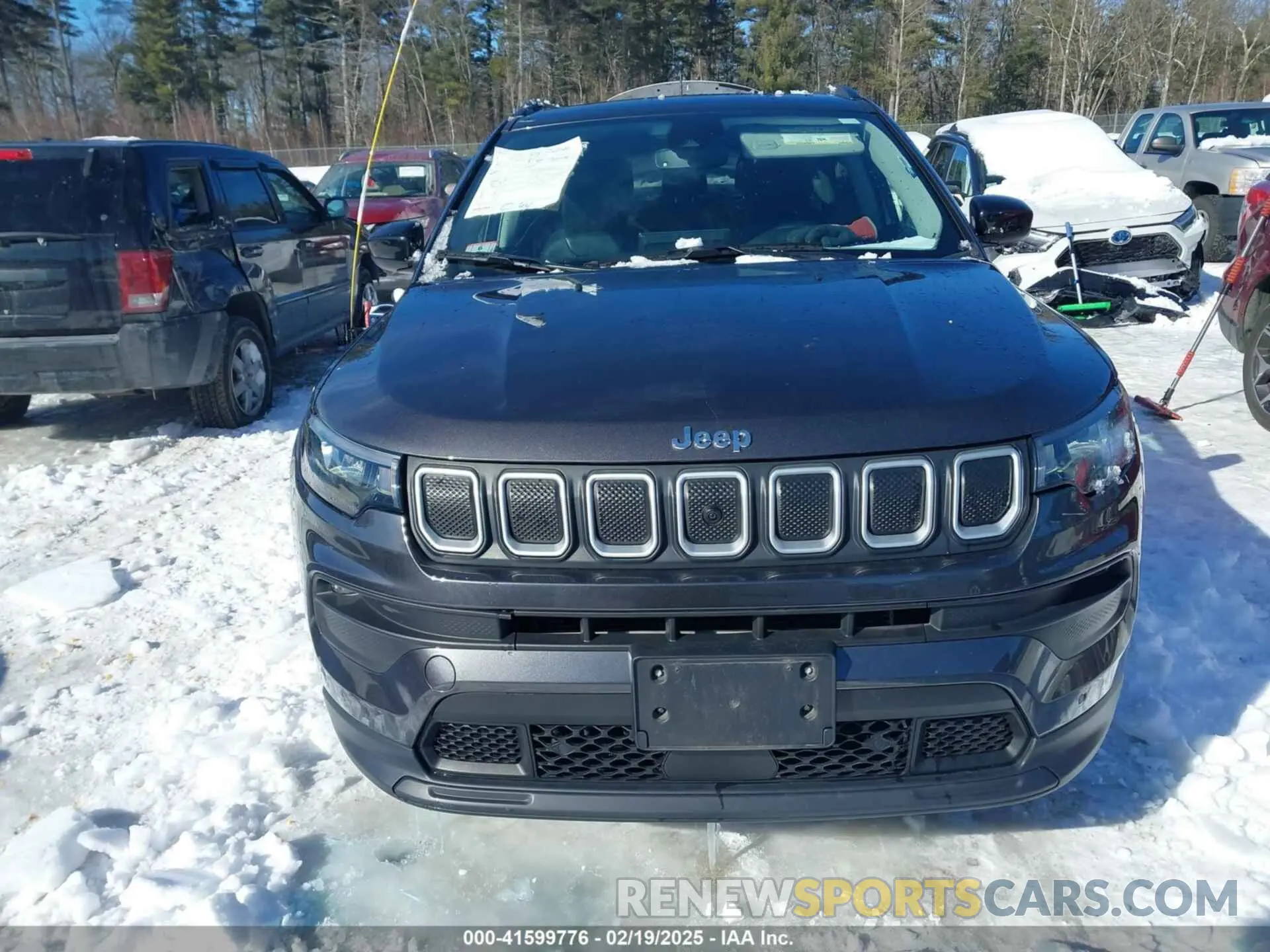 13 Фотография поврежденного автомобиля 3C4NJDFB6NT144469 JEEP COMPASS 2022