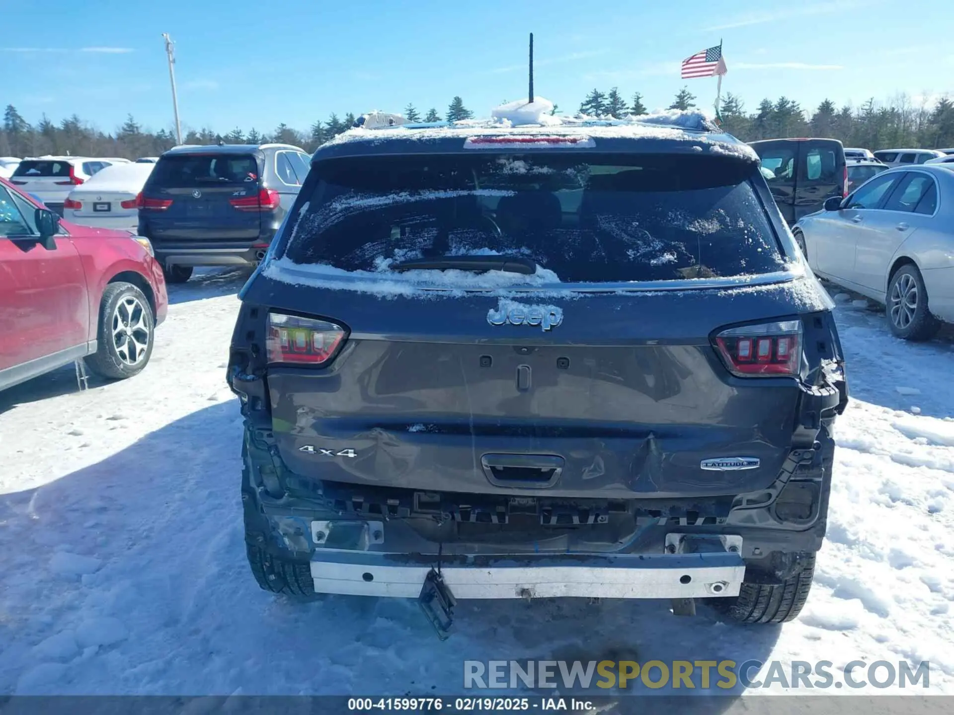 17 Фотография поврежденного автомобиля 3C4NJDFB6NT144469 JEEP COMPASS 2022