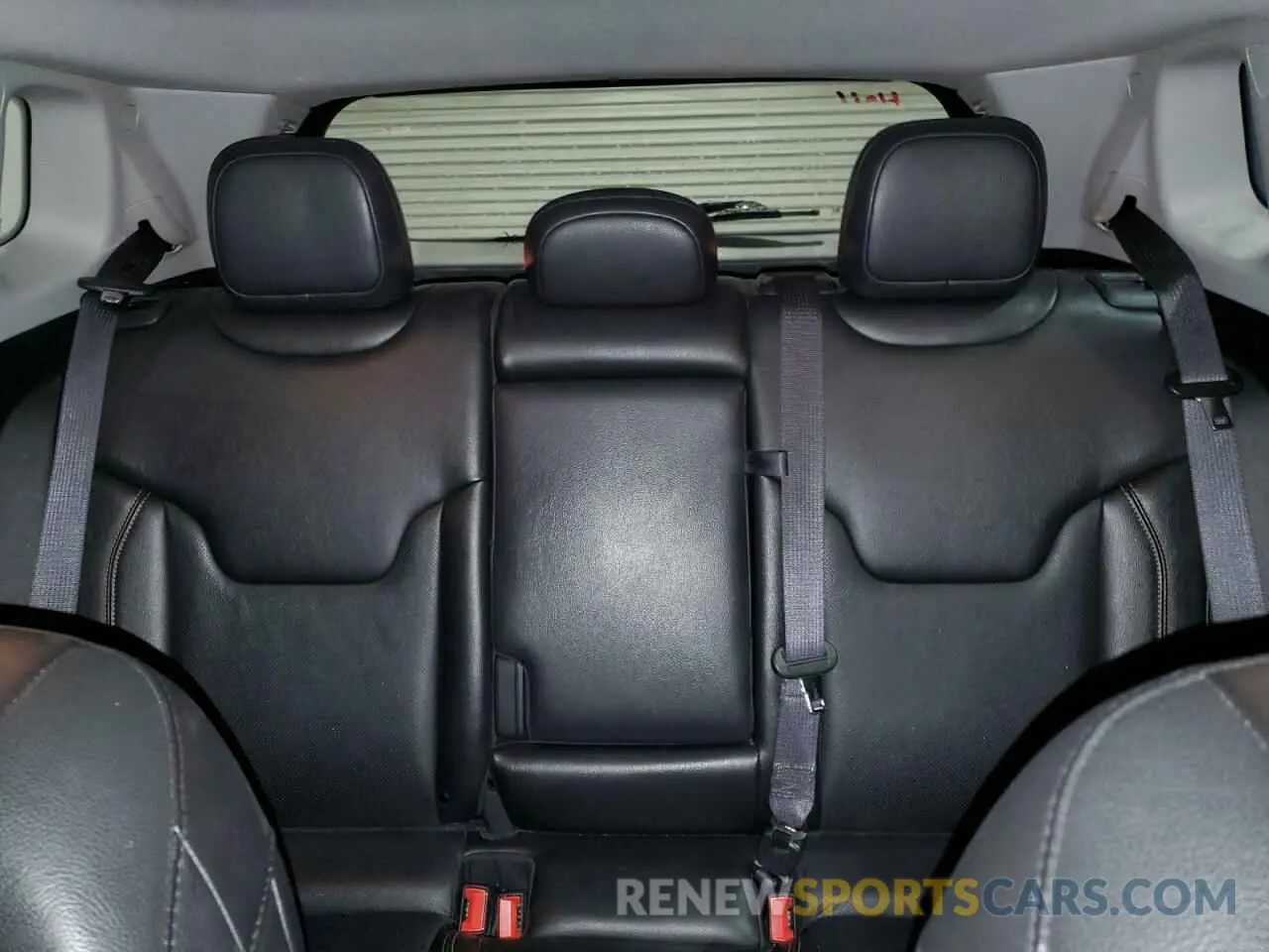10 Фотография поврежденного автомобиля 3C4NJDFB7NT141225 JEEP COMPASS 2022