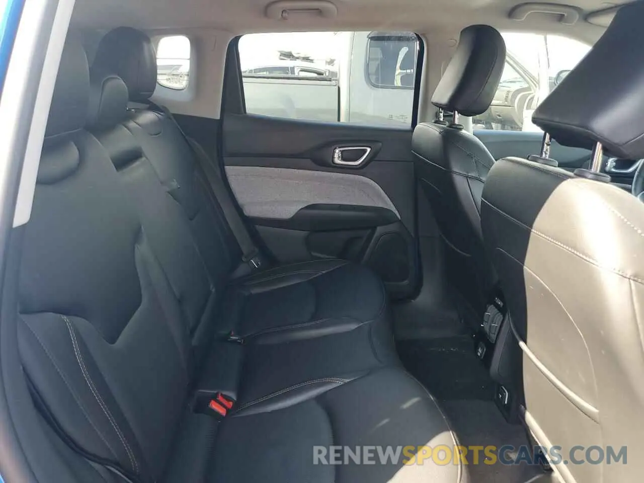 11 Фотография поврежденного автомобиля 3C4NJDFB8NT177683 JEEP COMPASS 2022