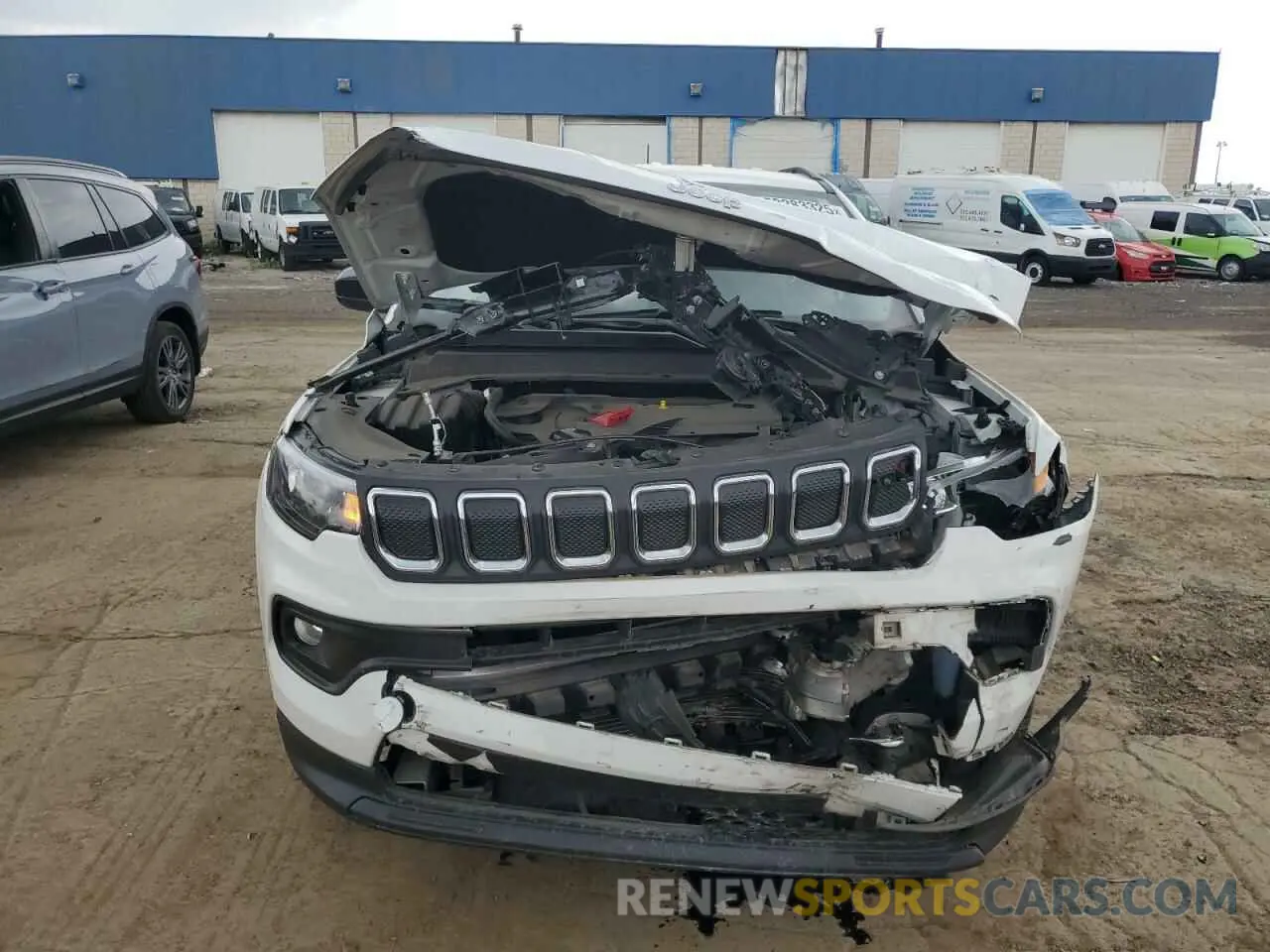 5 Photograph of a damaged car 3C4NJDFB8NT208723 JEEP COMPASS 2022