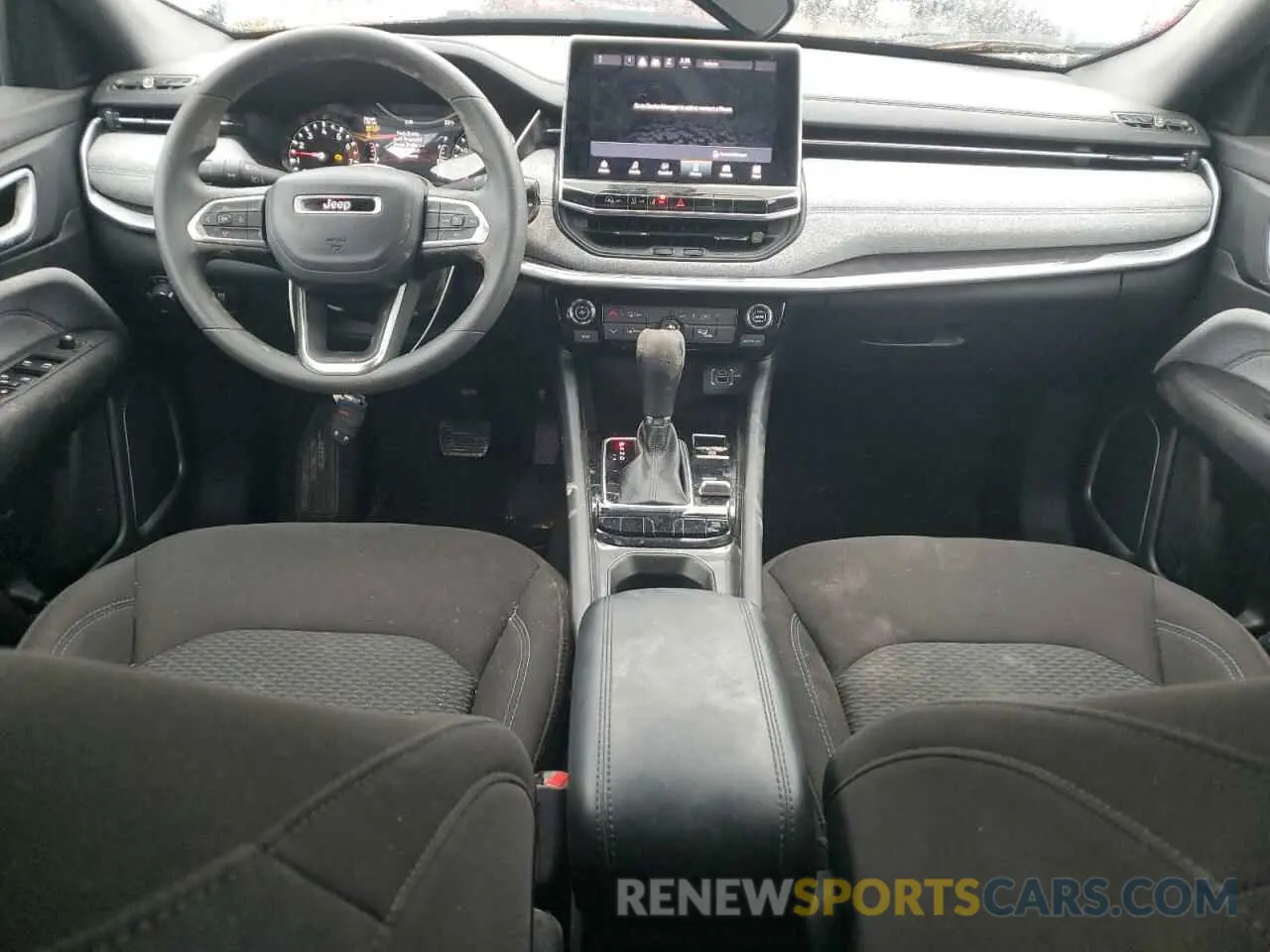 8 Фотография поврежденного автомобиля 3C4NJDAN0PT508597 JEEP COMPASS 2023