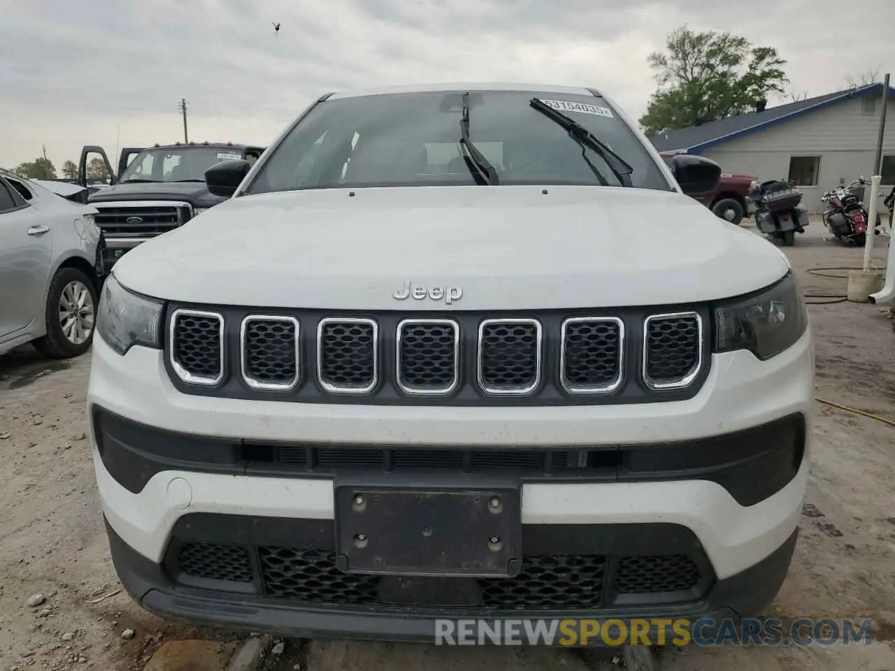 5 Photograph of a damaged car 3C4NJDAN0PT569903 JEEP COMPASS 2023