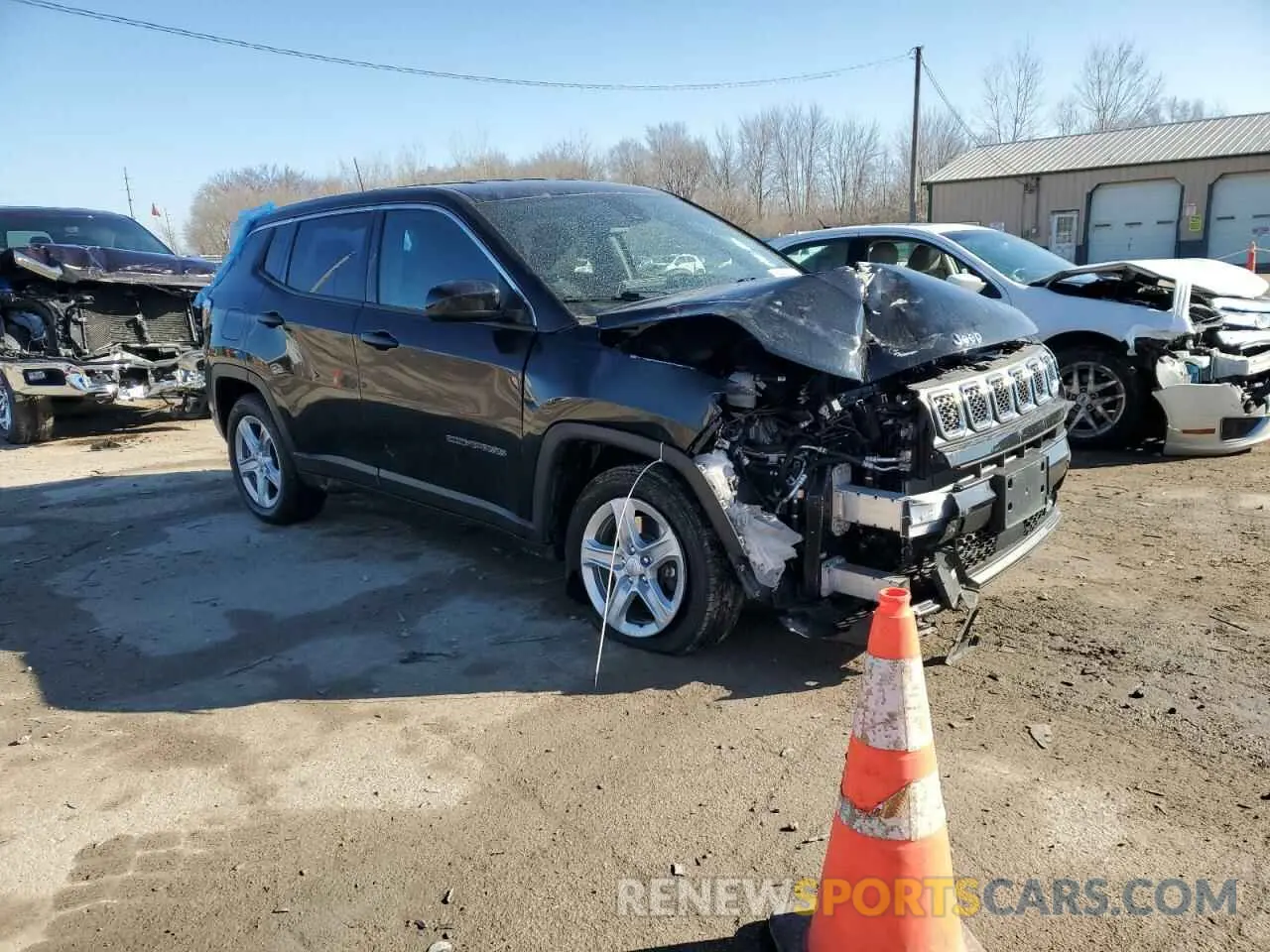 4 Photograph of a damaged car 3C4NJDAN8PT531917 JEEP COMPASS 2023