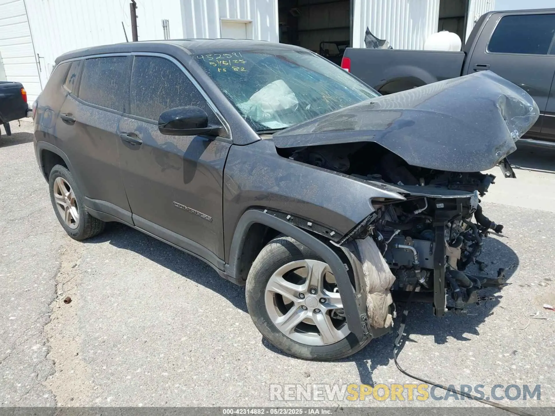 1 Фотография поврежденного автомобиля 3C4NJDANXPT571285 JEEP COMPASS 2023