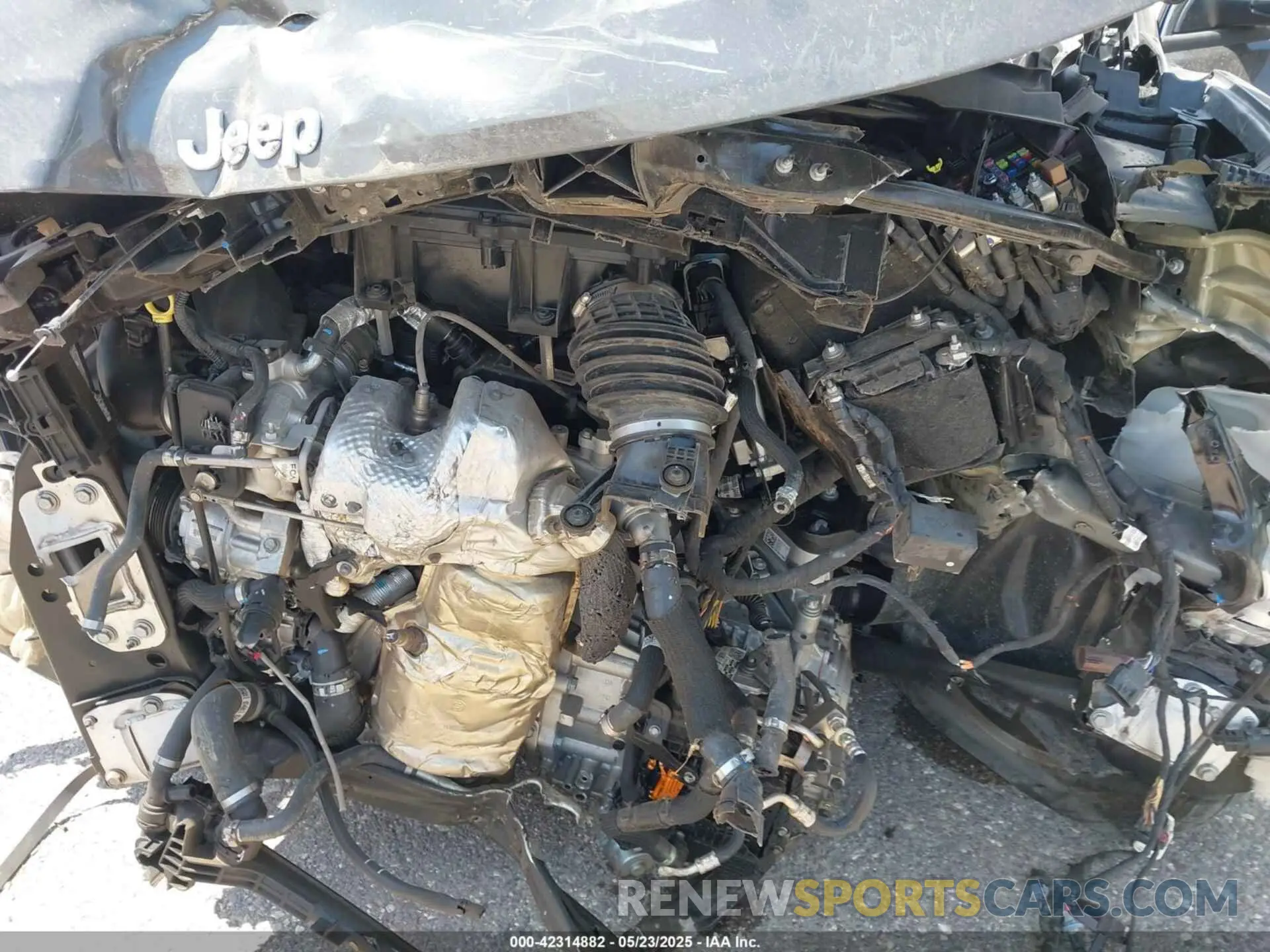 10 Фотография поврежденного автомобиля 3C4NJDANXPT571285 JEEP COMPASS 2023