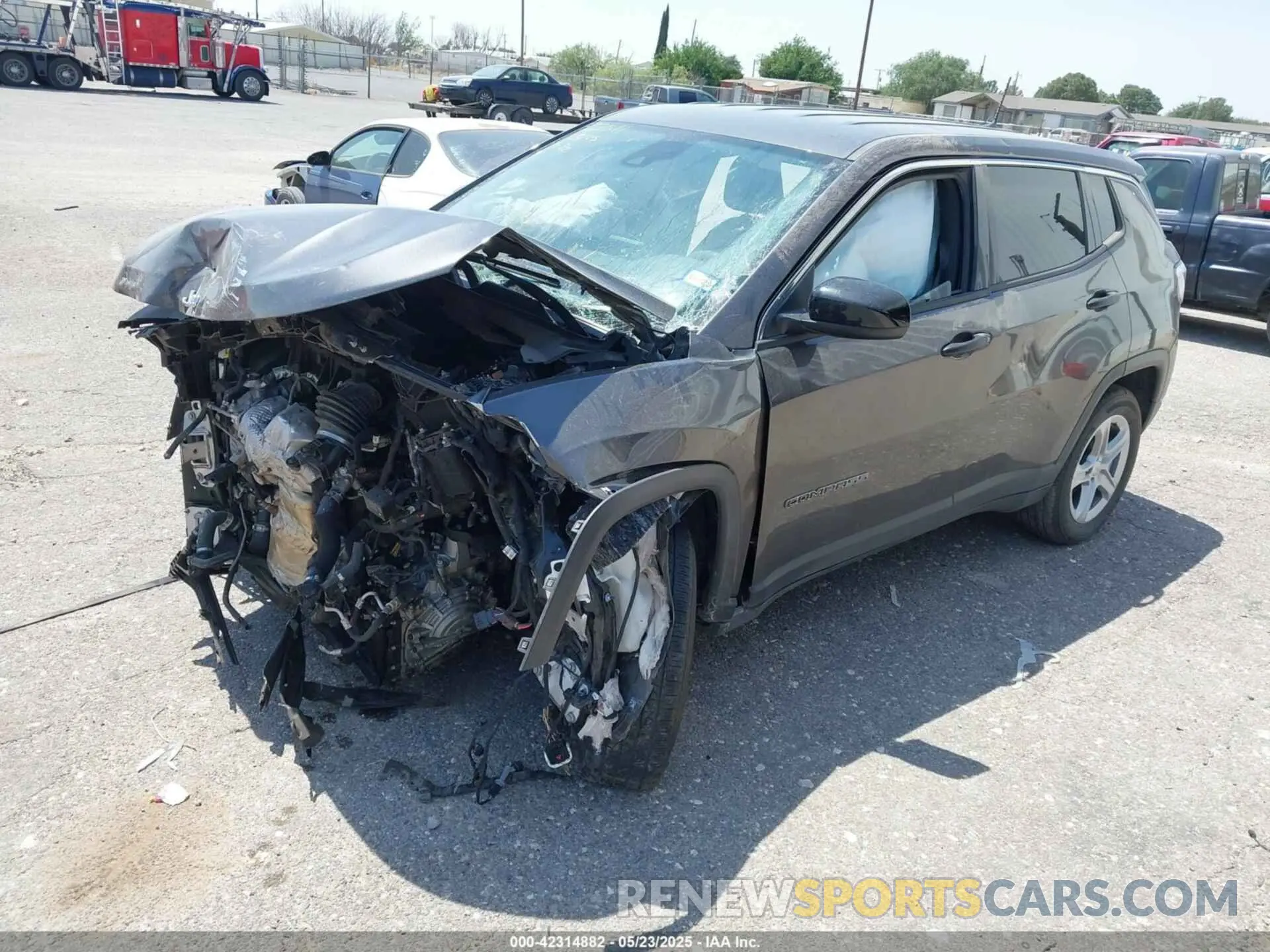 2 Фотография поврежденного автомобиля 3C4NJDANXPT571285 JEEP COMPASS 2023