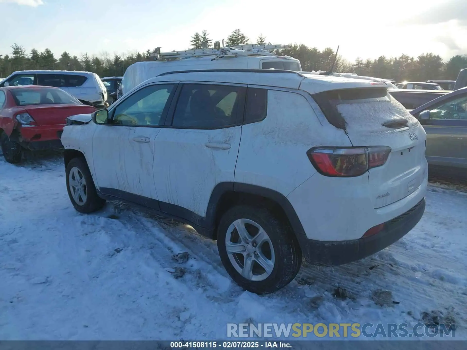 3 Фотография поврежденного автомобиля 3C4NJDBN0PT561444 JEEP COMPASS 2023