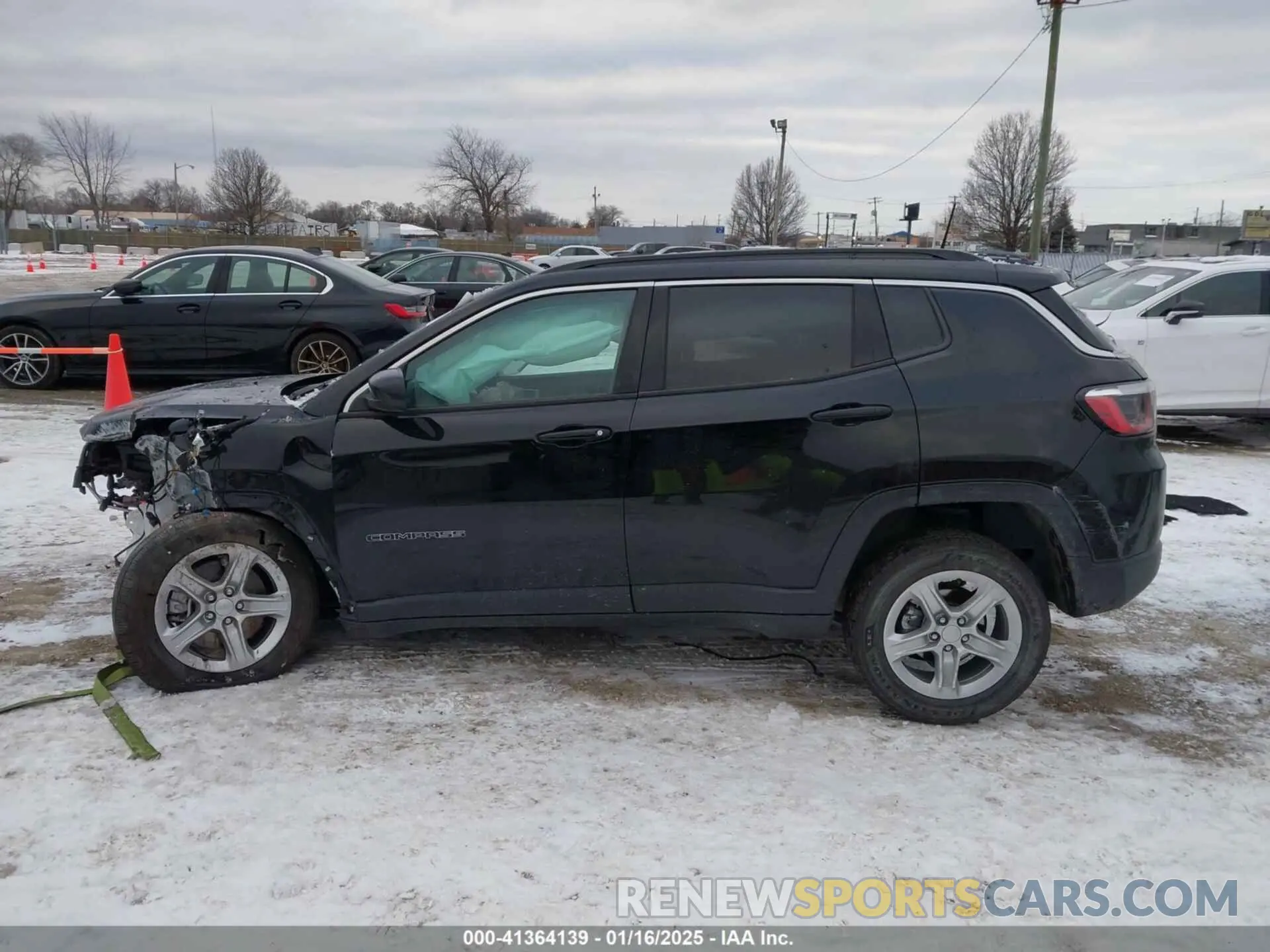 15 Photograph of a damaged car 3C4NJDBN1PT518974 JEEP COMPASS 2023