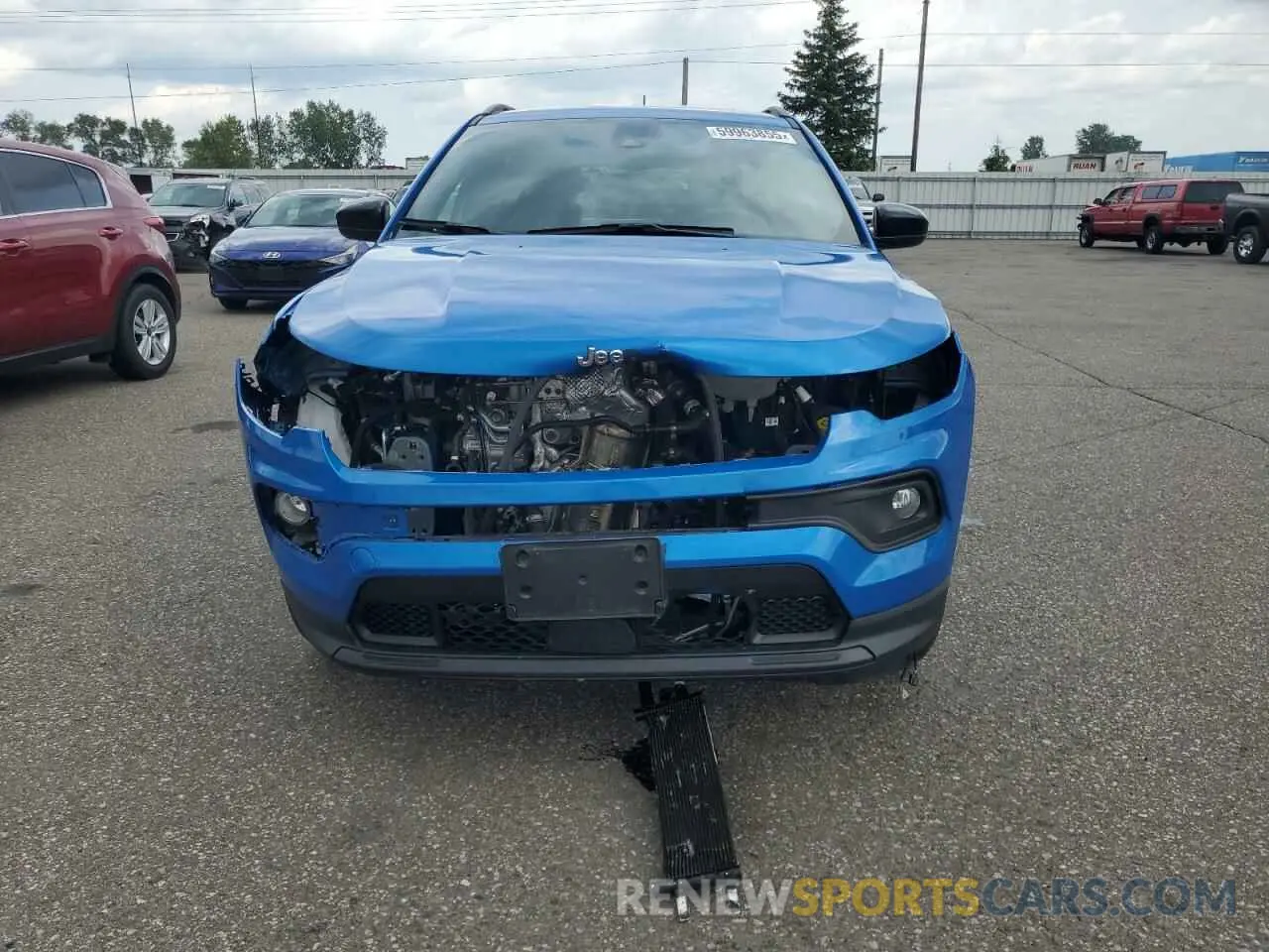 5 Photograph of a damaged car 3C4NJDBN1PT537959 JEEP COMPASS 2023
