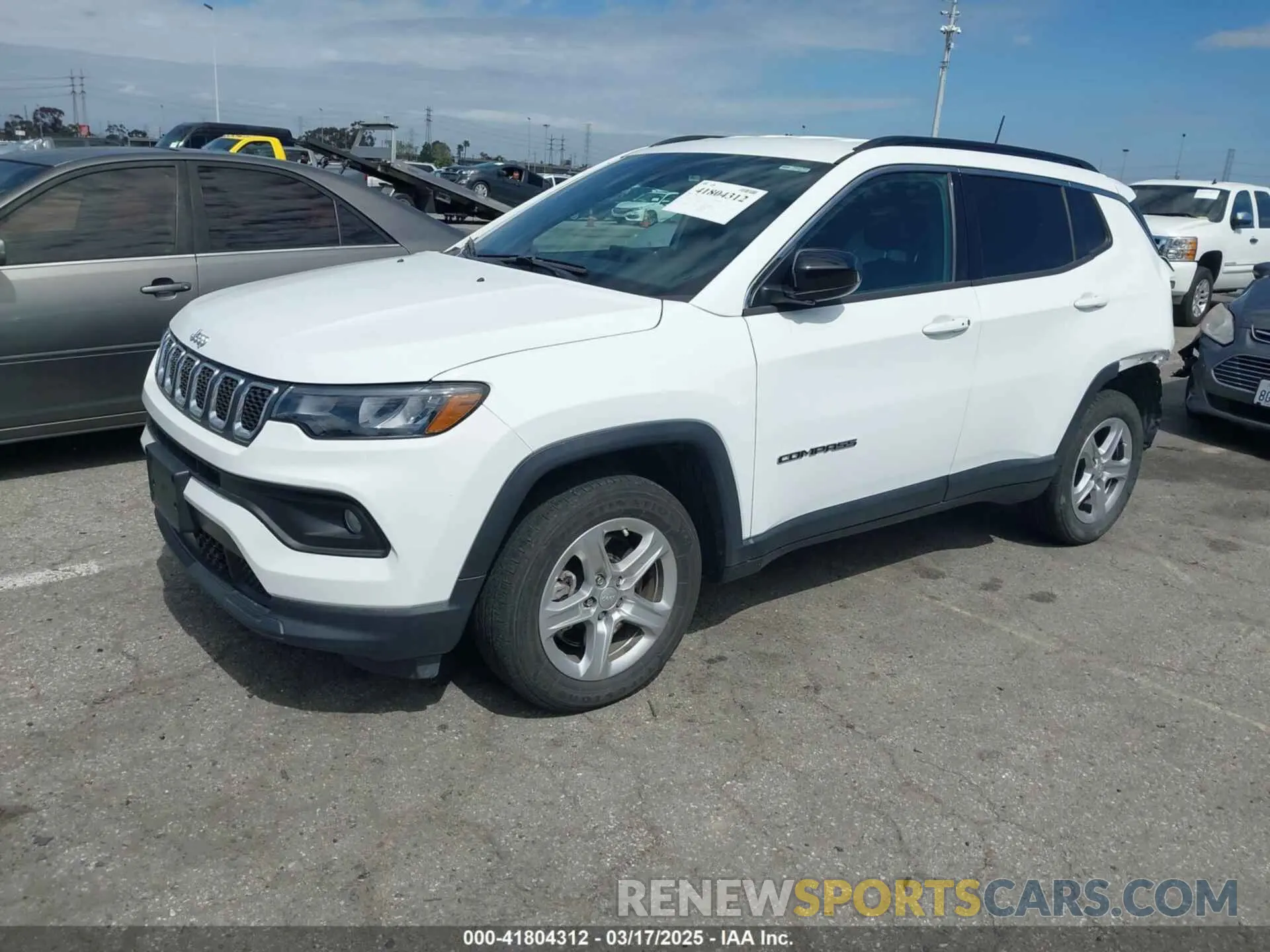 2 Photograph of a damaged car 3C4NJDBN1PT538478 JEEP COMPASS 2023