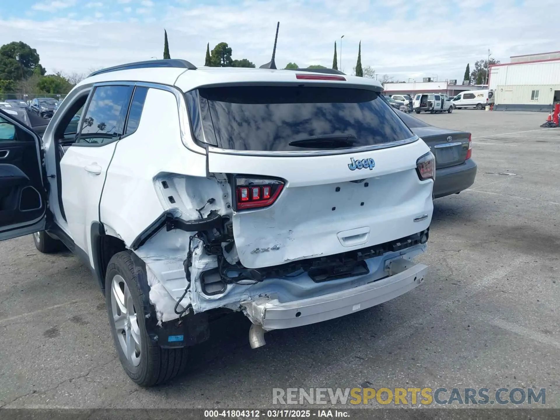 6 Photograph of a damaged car 3C4NJDBN1PT538478 JEEP COMPASS 2023