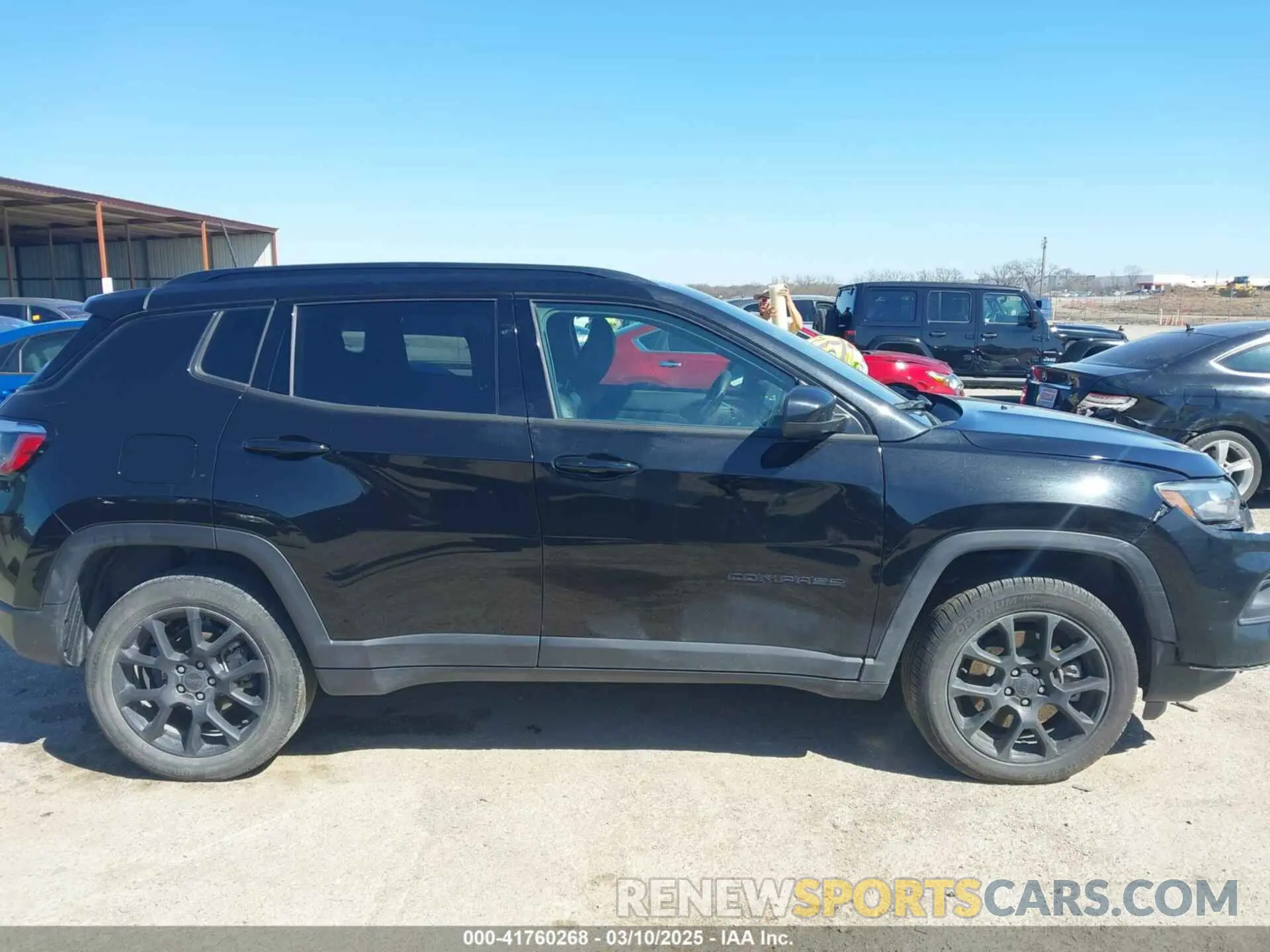 13 Photograph of a damaged car 3C4NJDBN2PT507868 JEEP COMPASS 2023