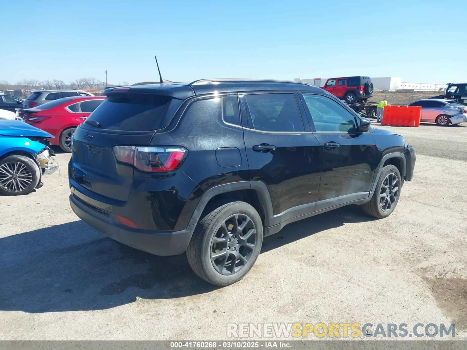 4 Photograph of a damaged car 3C4NJDBN2PT507868 JEEP COMPASS 2023