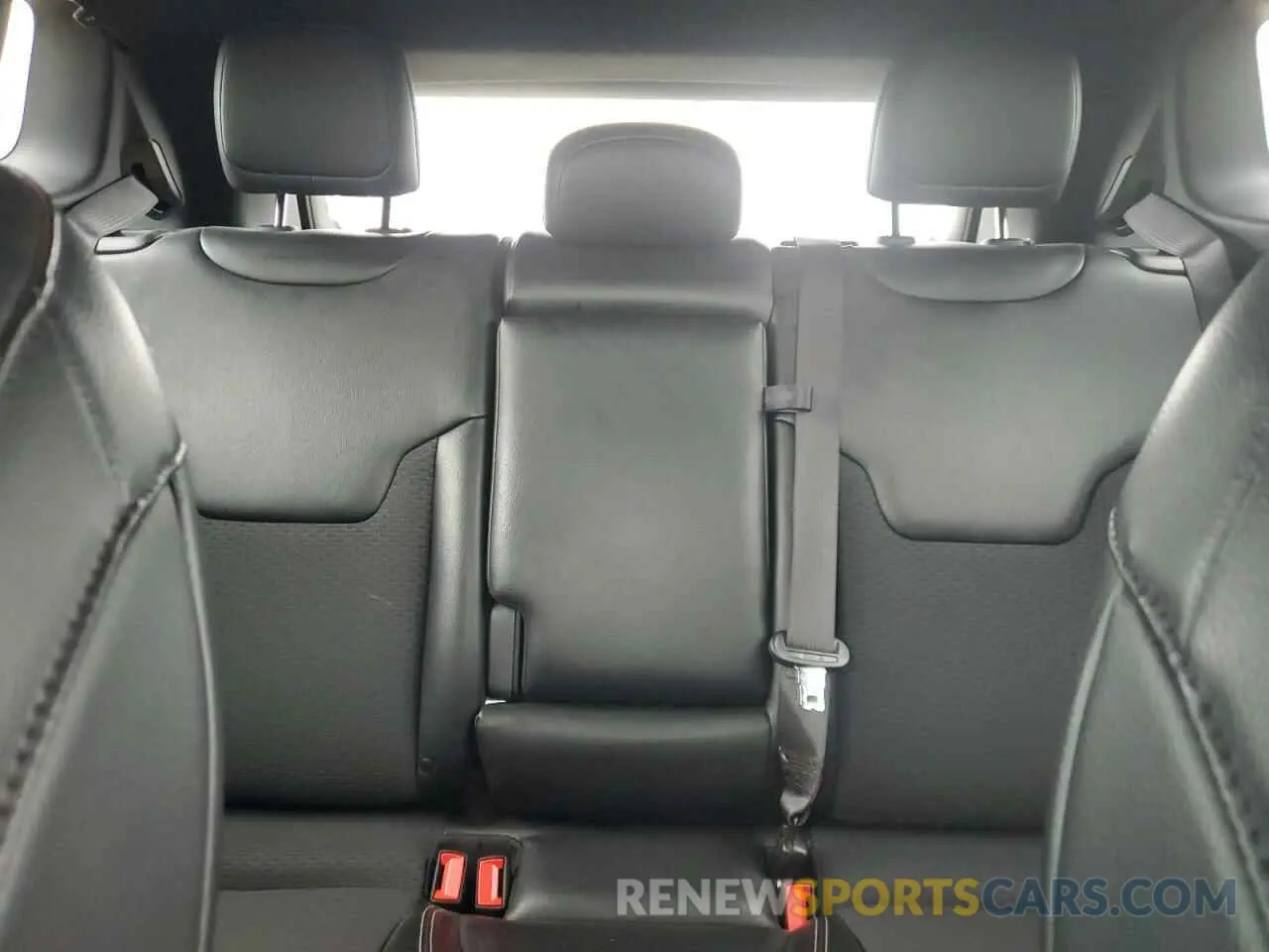 10 Фотография поврежденного автомобиля 3C4NJDBN3PT536019 JEEP COMPASS 2023
