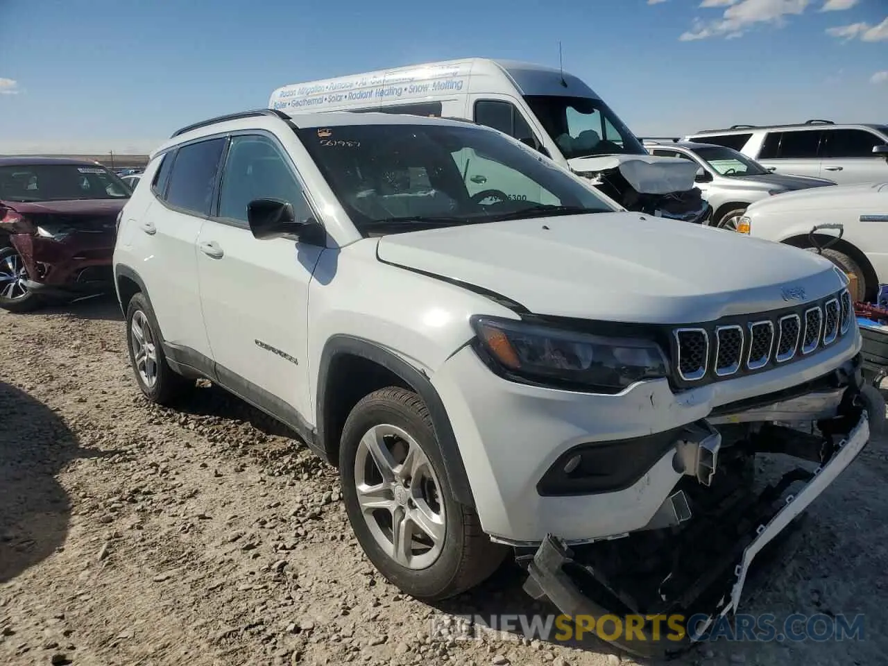 4 Фотография поврежденного автомобиля 3C4NJDBN5PT561987 JEEP COMPASS 2023